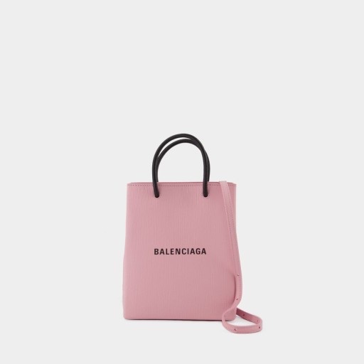Balenciaga Large Shopping Bag Pink 착용 스타일 - 5