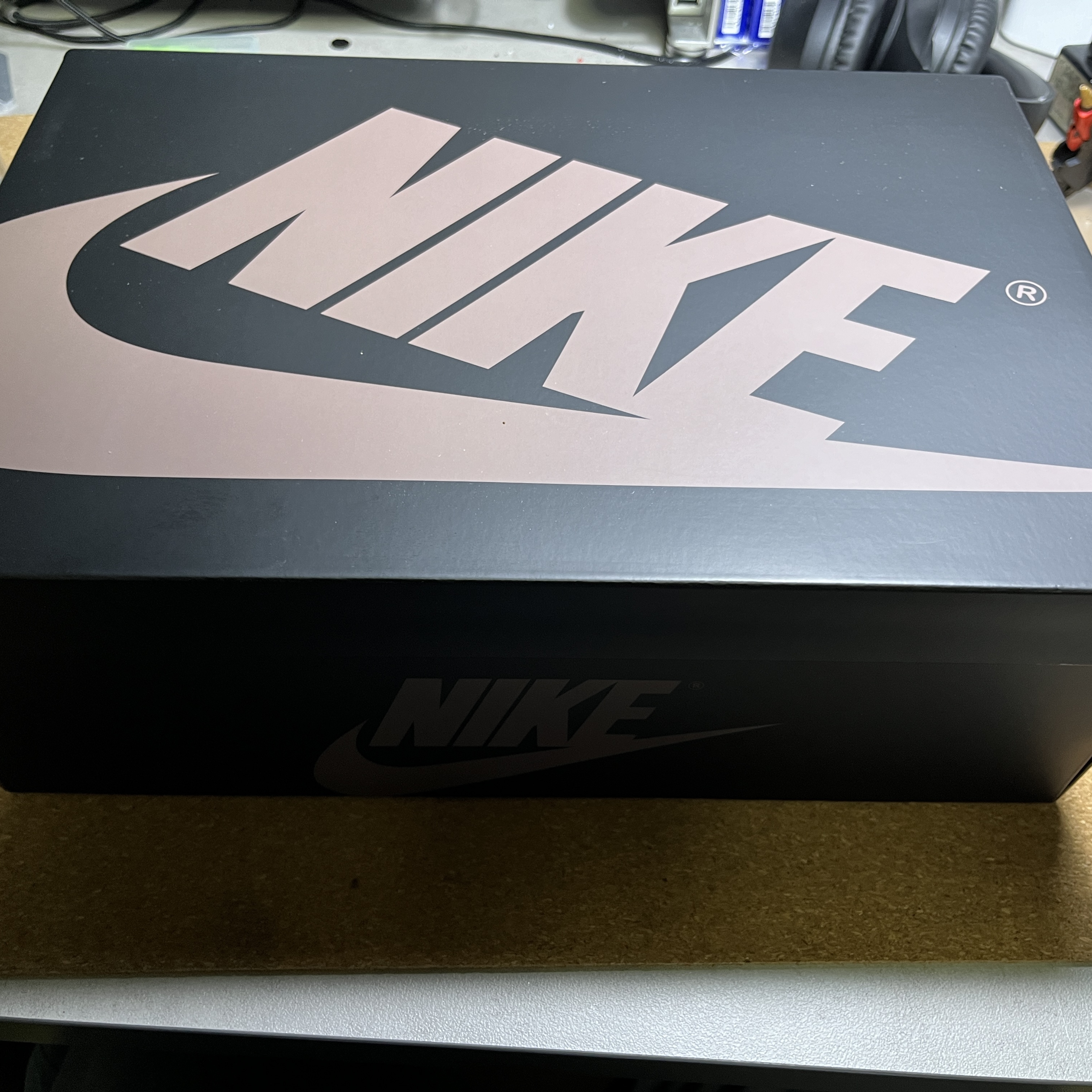 Jordan 1 Retro Low OG Mocha 착용 스타일 - 1
