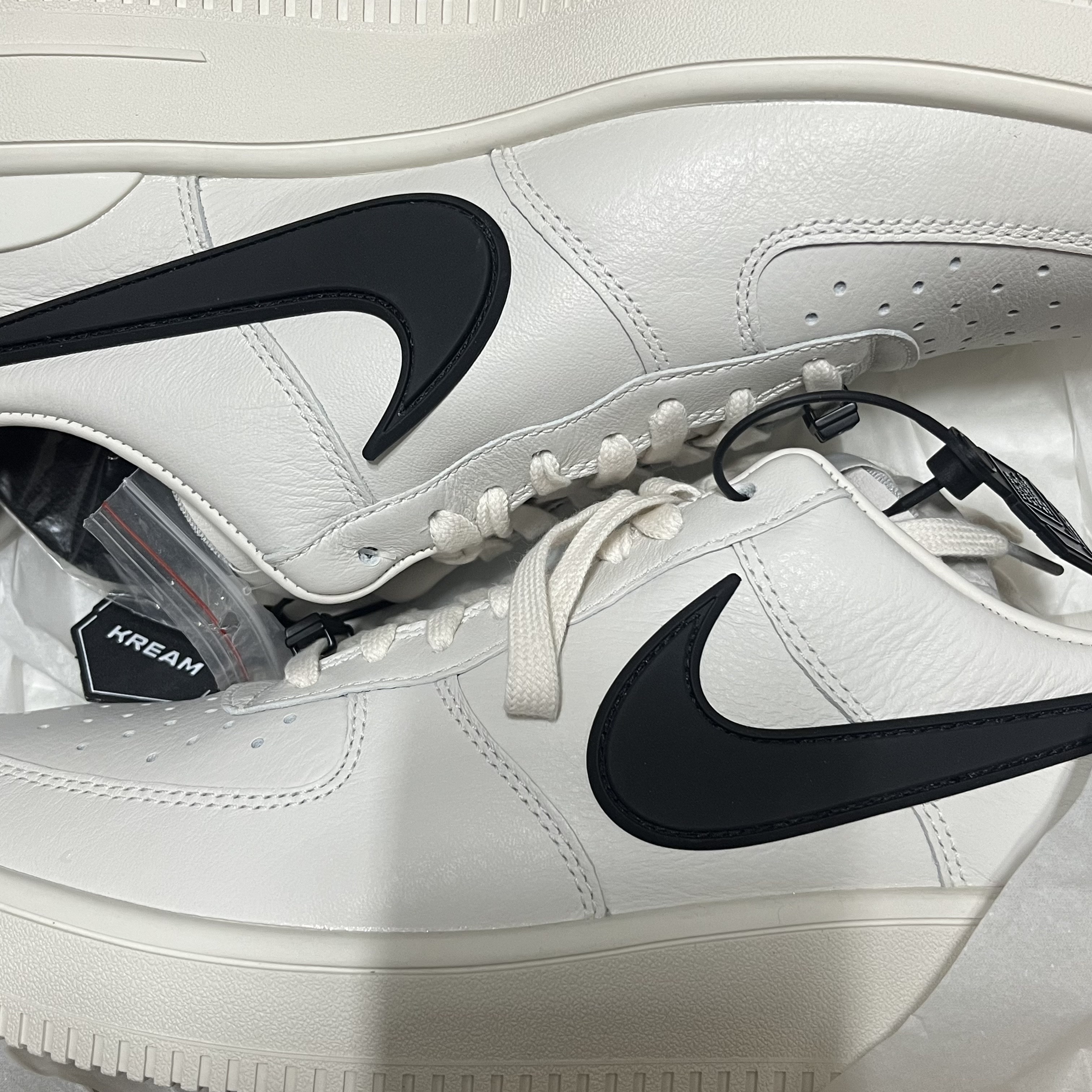 Nike x Ambush Air Force 1 Low SP Phantom 착용 스타일 - 1