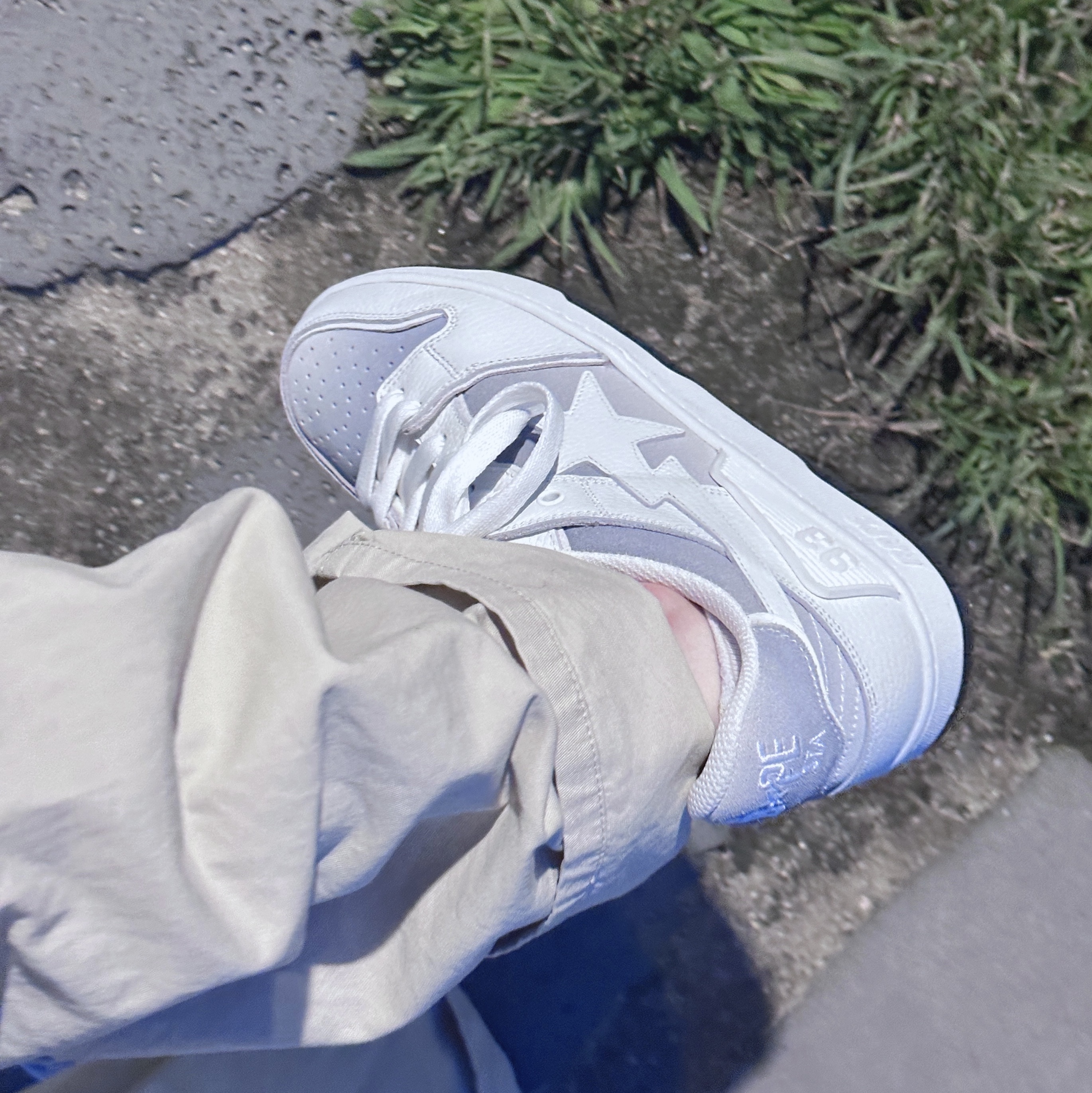BAPE x JJJJound Bape Sta Low White Light Grey, BAPE Bape Sta #9 Ivory 착용 스타일