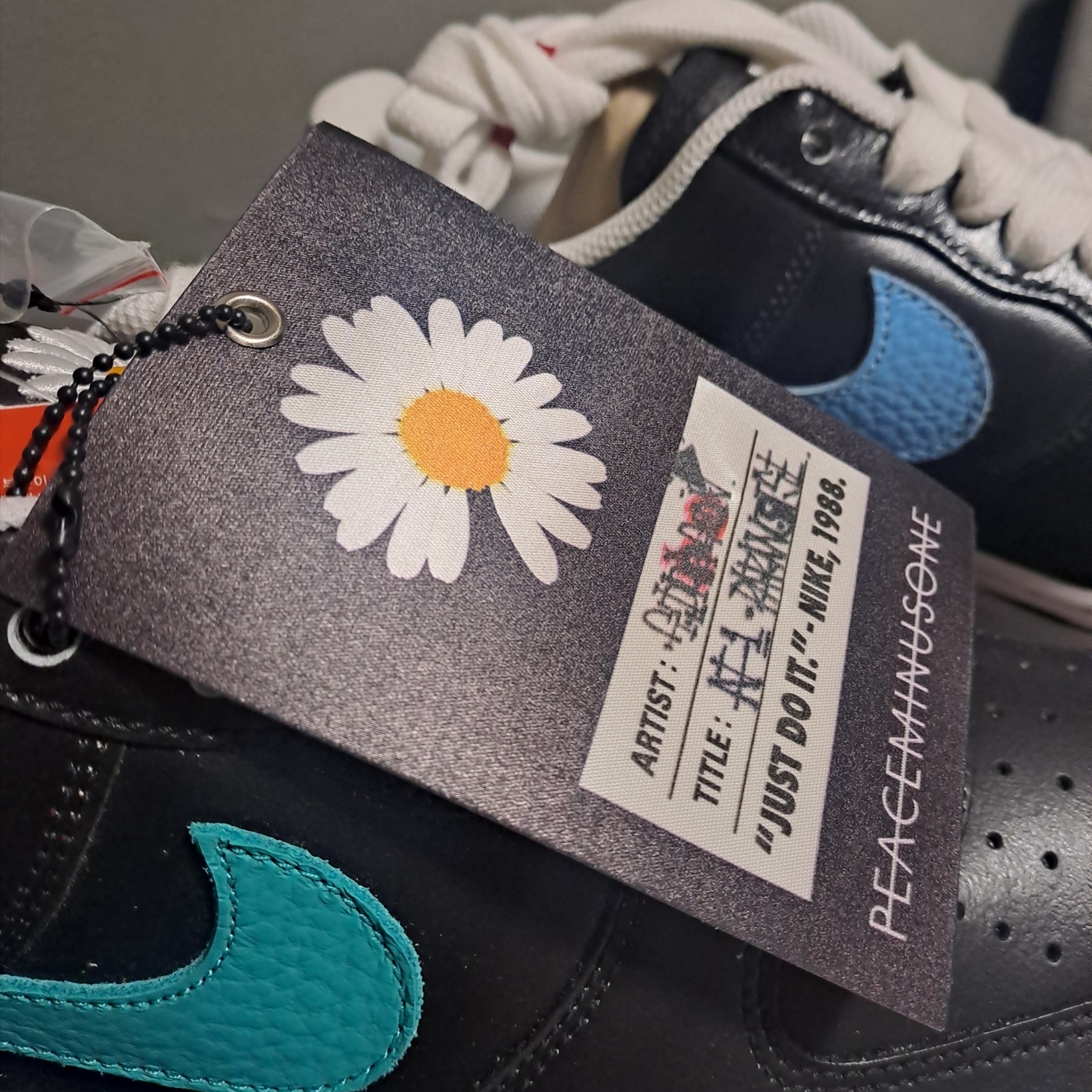 Nike x Peaceminusone Air Force 1 Low Para-Noise 3.0 Black and Multicolor 착용 스타일 - 2