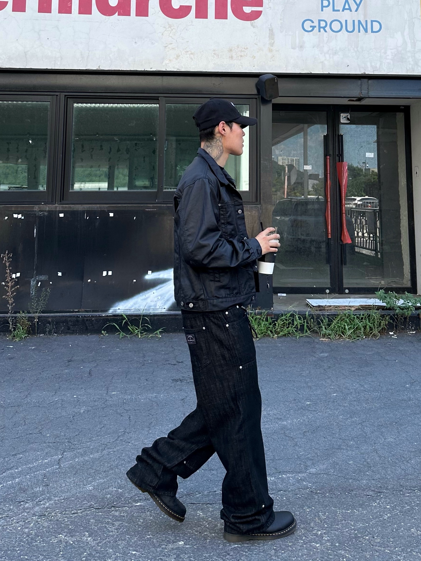 Dr. Martens 1460 Nappa Leather Lace Up Boots Black, Dr. Martens 1460 Pascal Ambassador Black 착용 스타일 - 5