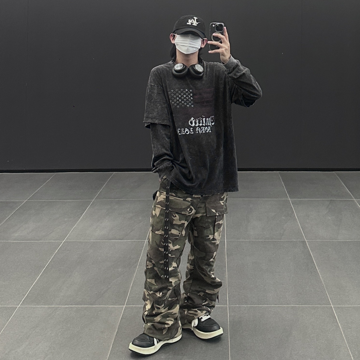 Converse x Drkshdw Turbowpn Black Cream 착용 스타일