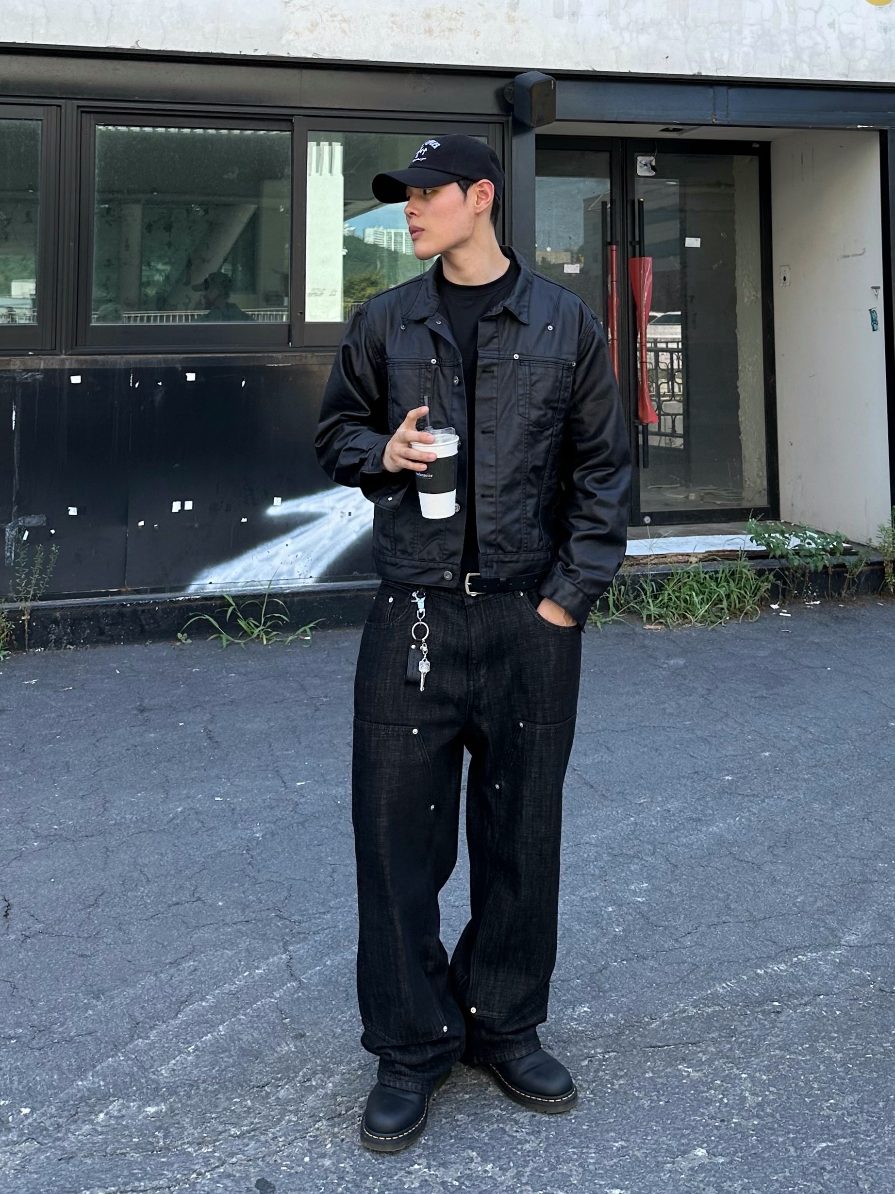 Dr. Martens 1460 Nappa Leather Lace Up Boots Black, Dr. Martens 1460 Pascal Ambassador Black 착용 스타일 - 1