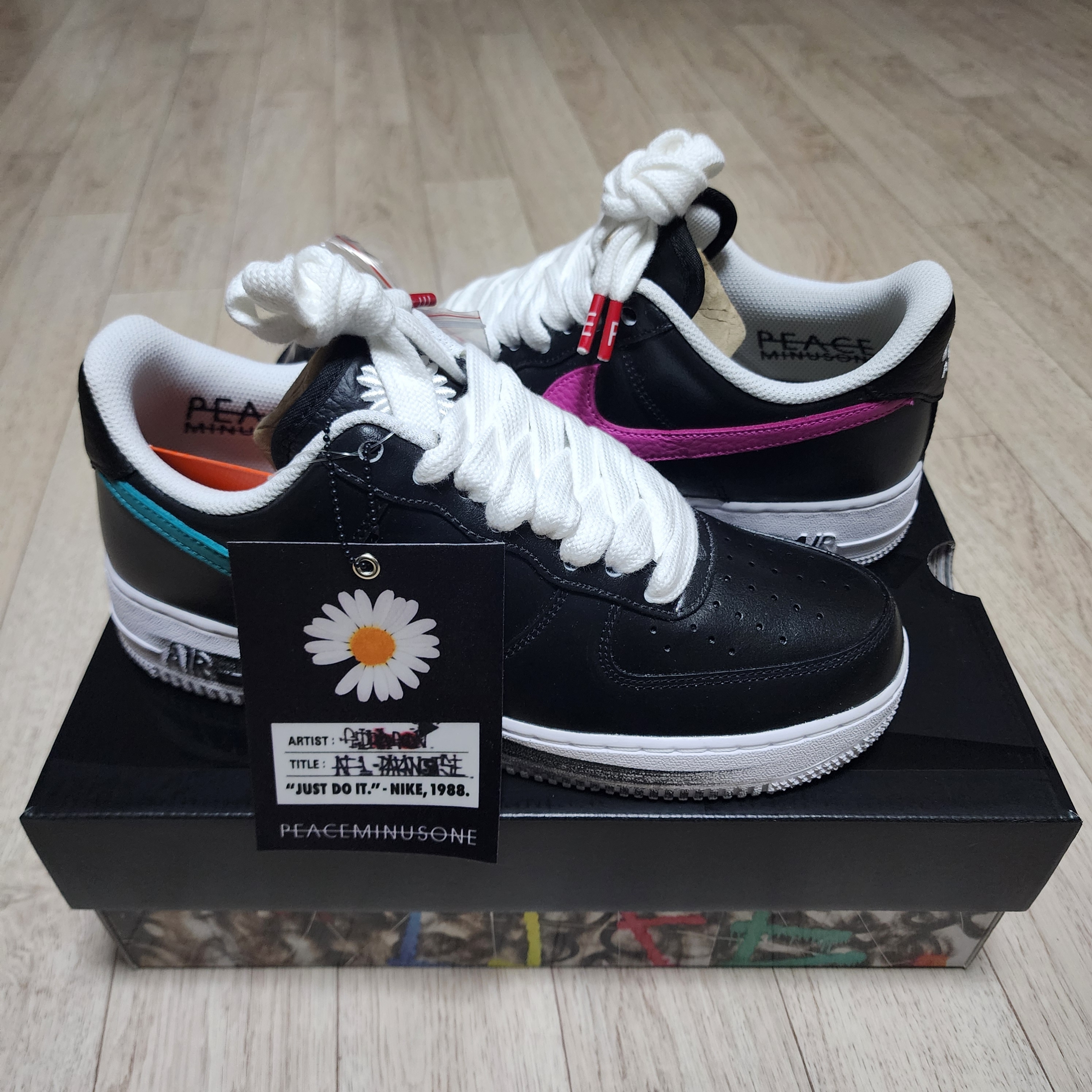 Nike x Peaceminusone Air Force 1 Low Para-Noise 3.0 Black and Multicolor 착용 스타일