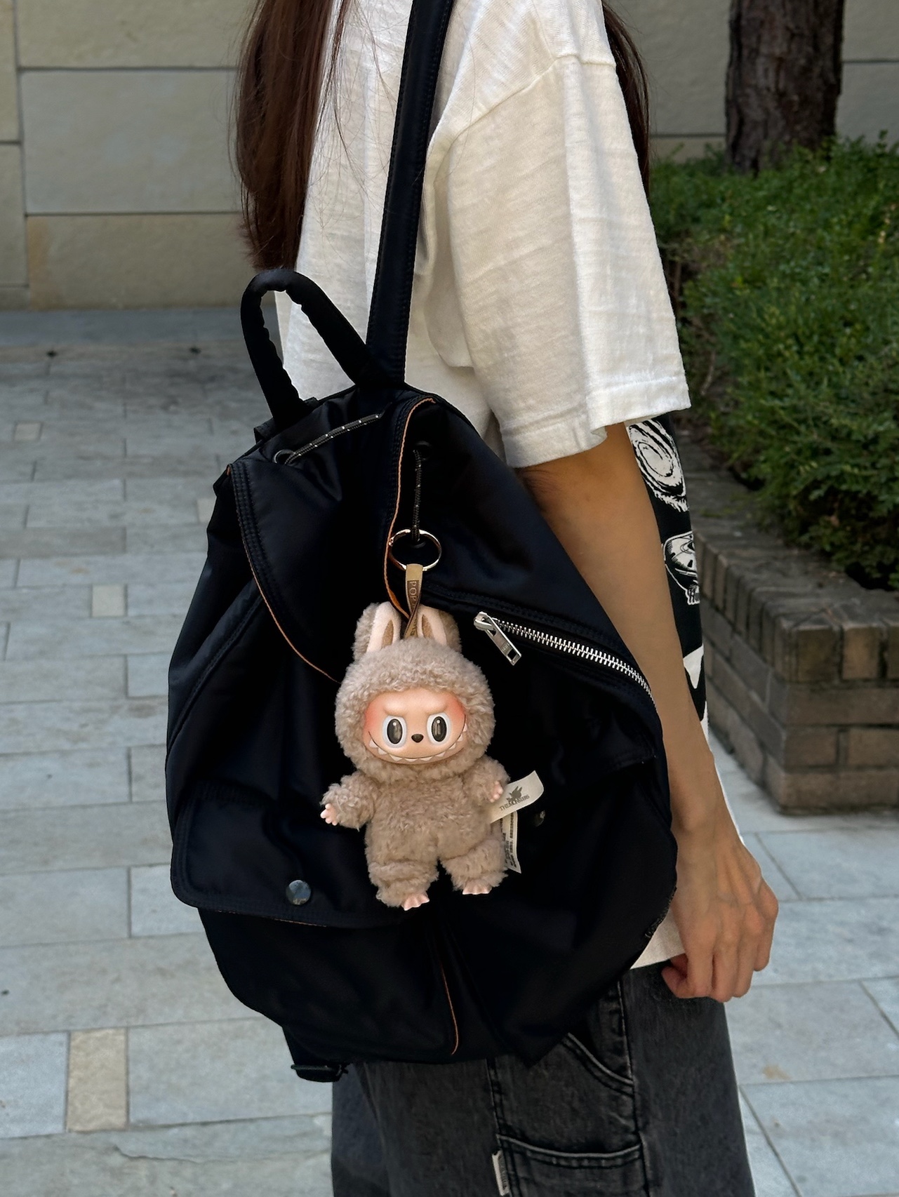 Human Made Graphic T-Shirt #14 White, Porter Tanker Backpack Black 착용 스타일 - 1