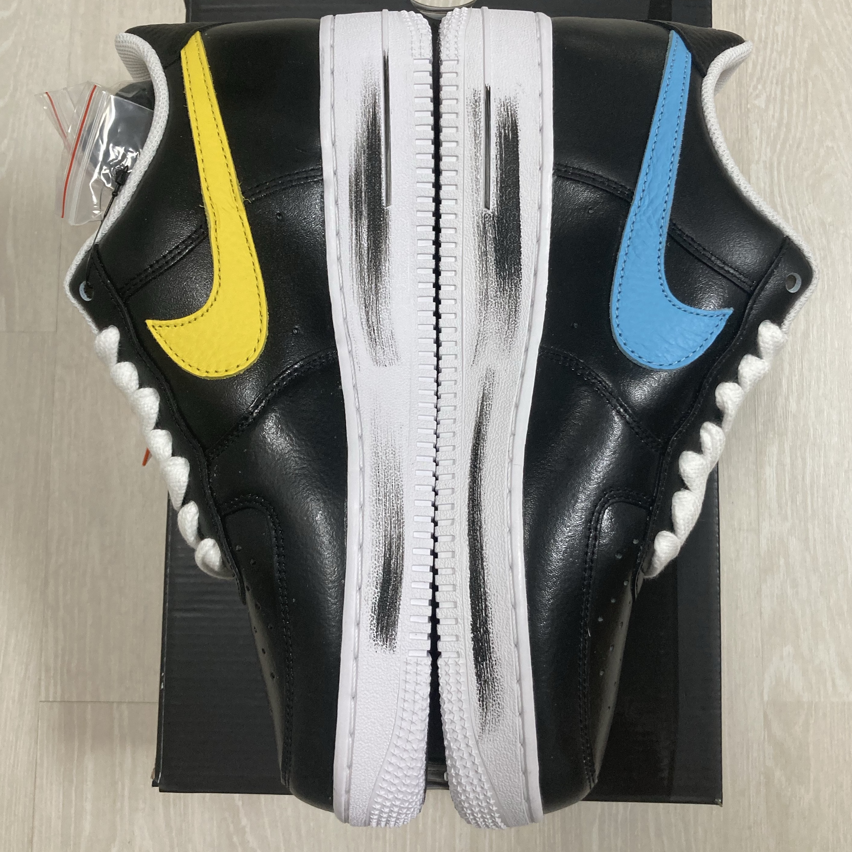 Nike x Peaceminusone Air Force 1 Low Para-Noise 3.0 Black and Multicolor 착용 스타일 - 2