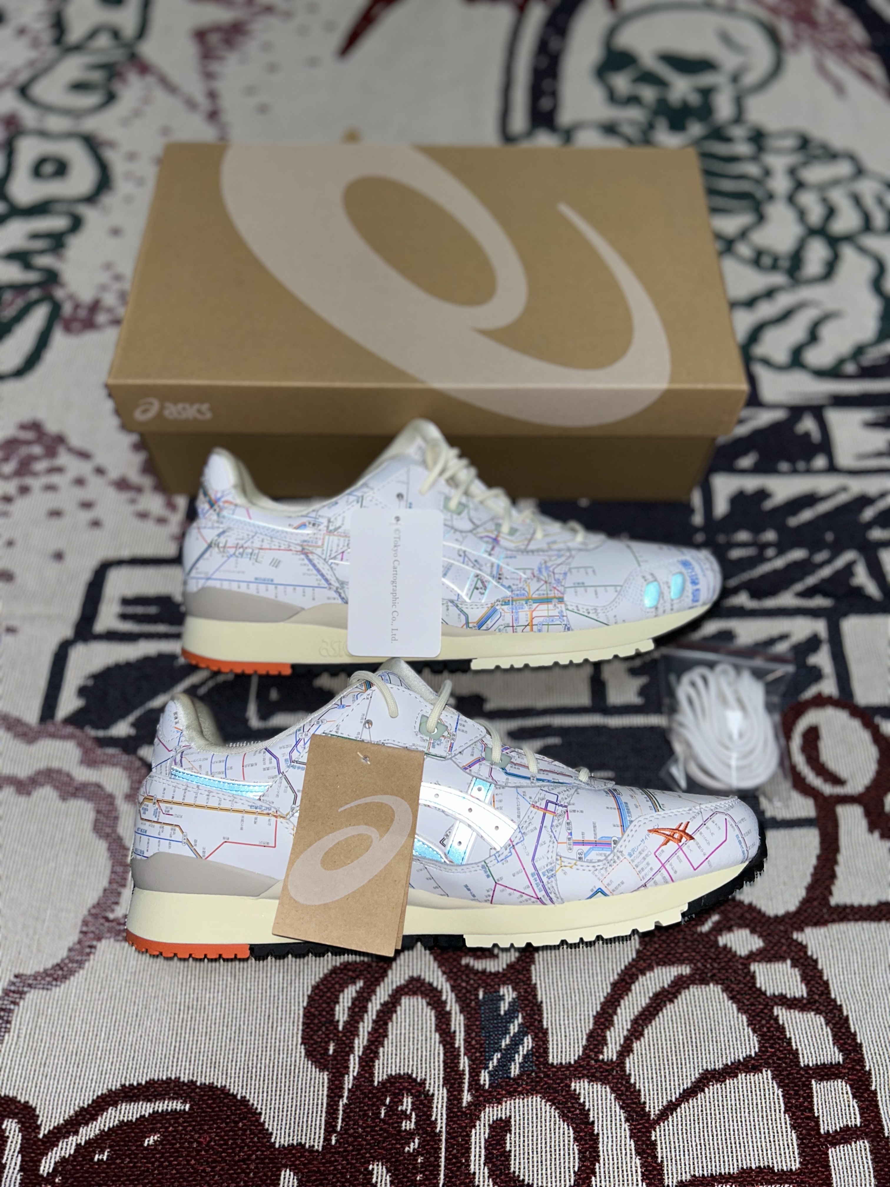 Asics x Atmos Gel-Lyte III OG Subway Pack Tokyo 착용 스타일 - 1