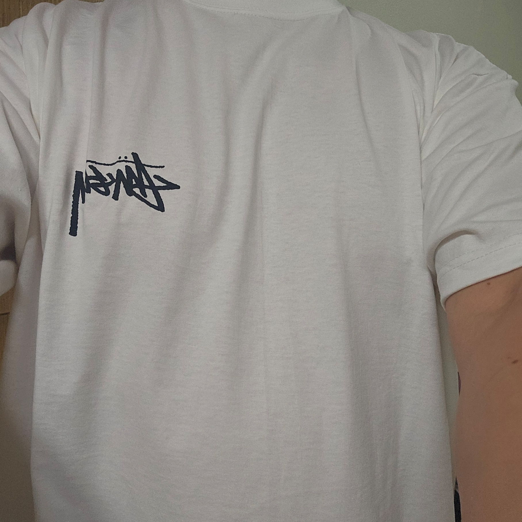 Stussy Cherries T-Shirt White 착용 스타일