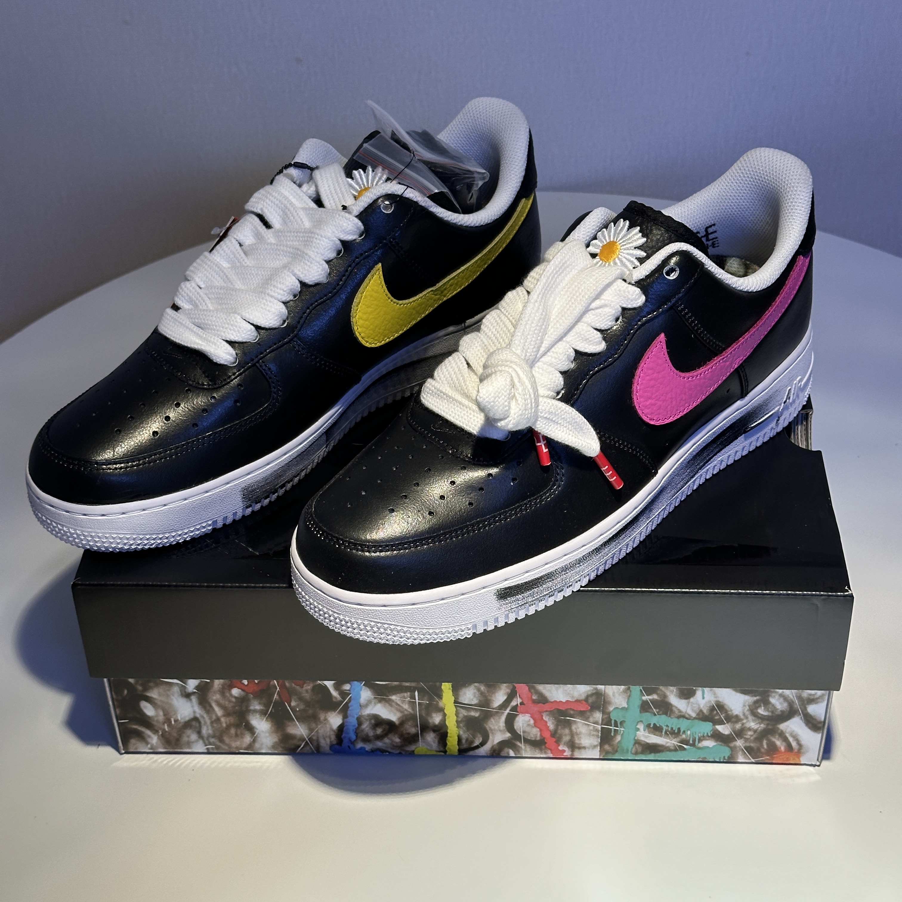 Nike x Peaceminusone Air Force 1 Low Para-Noise 3.0 Black and Multicolor 착용 스타일 - 6