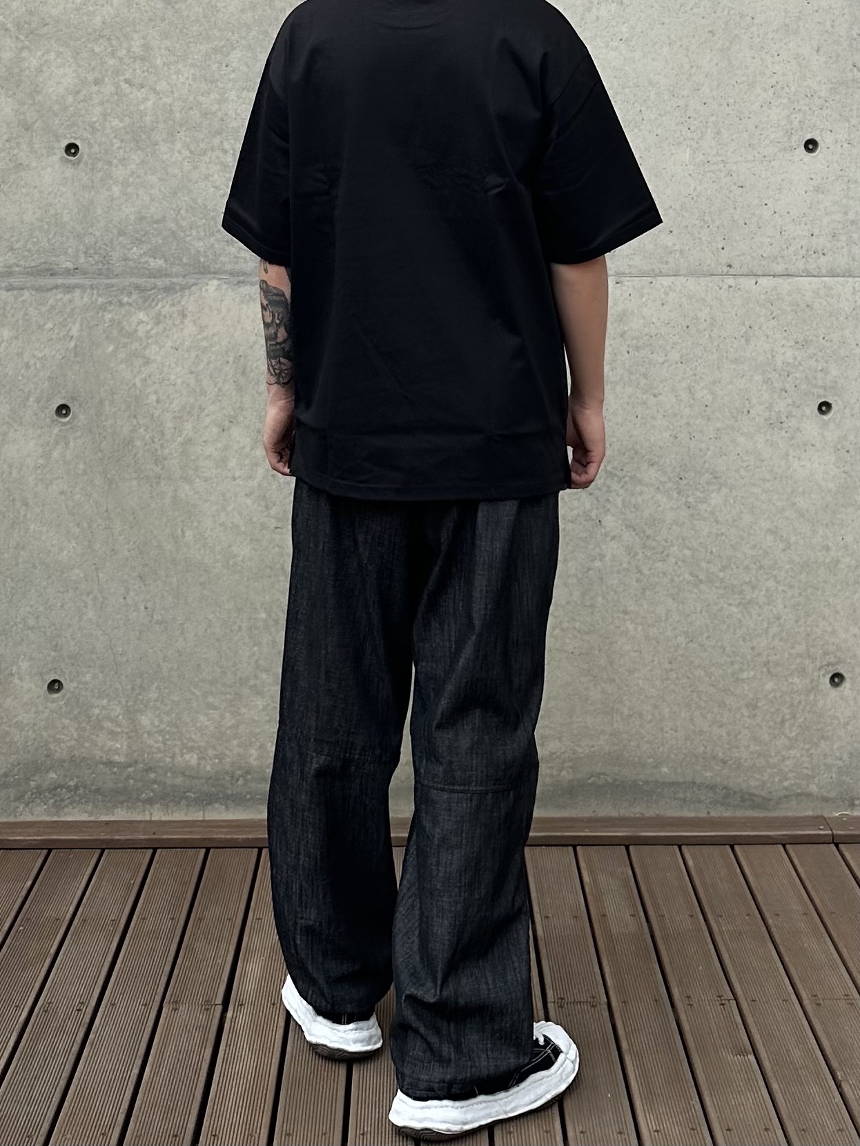 Maison Mihara Yasuhiro Peterson OG Sole Canvas Low Sneakers Black 착용 스타일 - 4