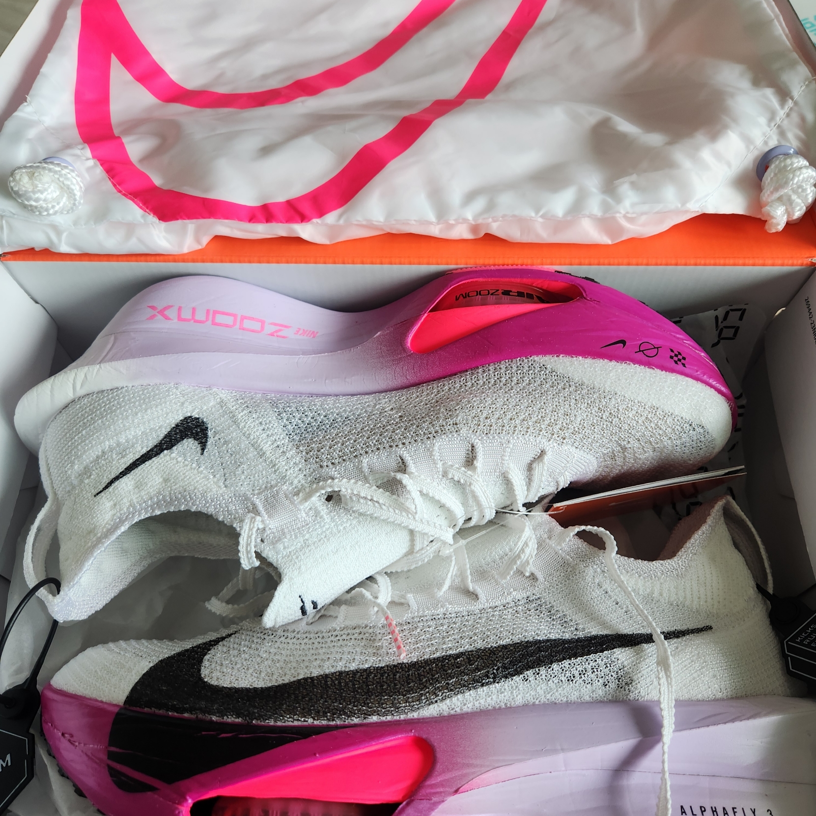 Nike Air Zoom Alphafly Next% 3 Hyper Pink 착용 스타일