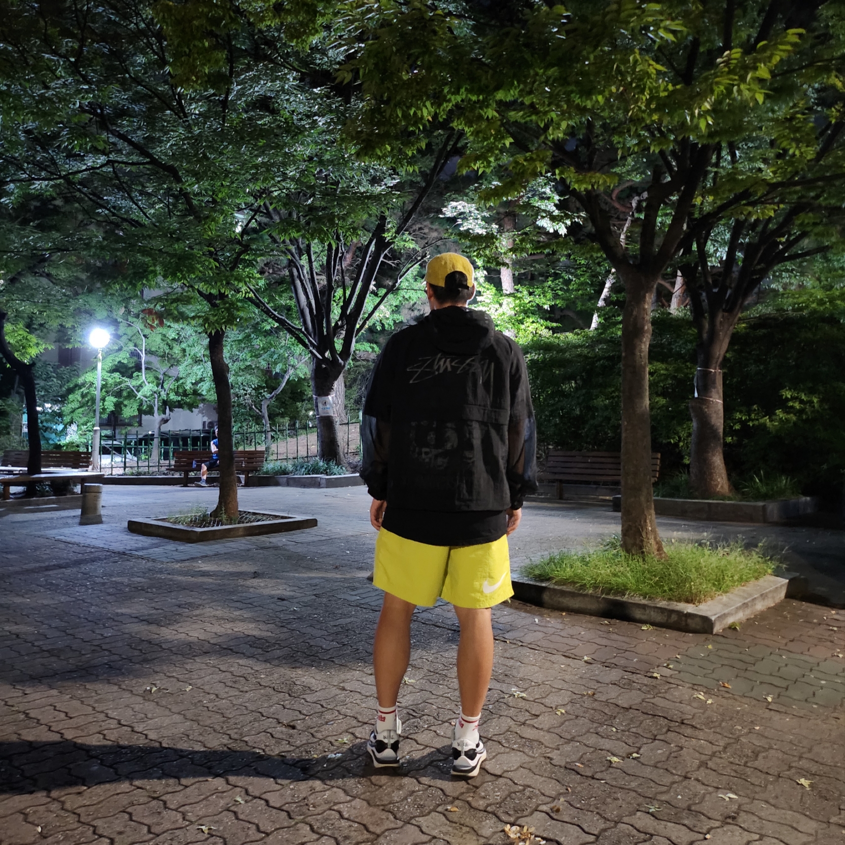 Stussy Beach Shell Transparent Ripstop Black, Stussy x Goldie Metalheadz 30 T-Shirt Black 착용 스타일 - 2