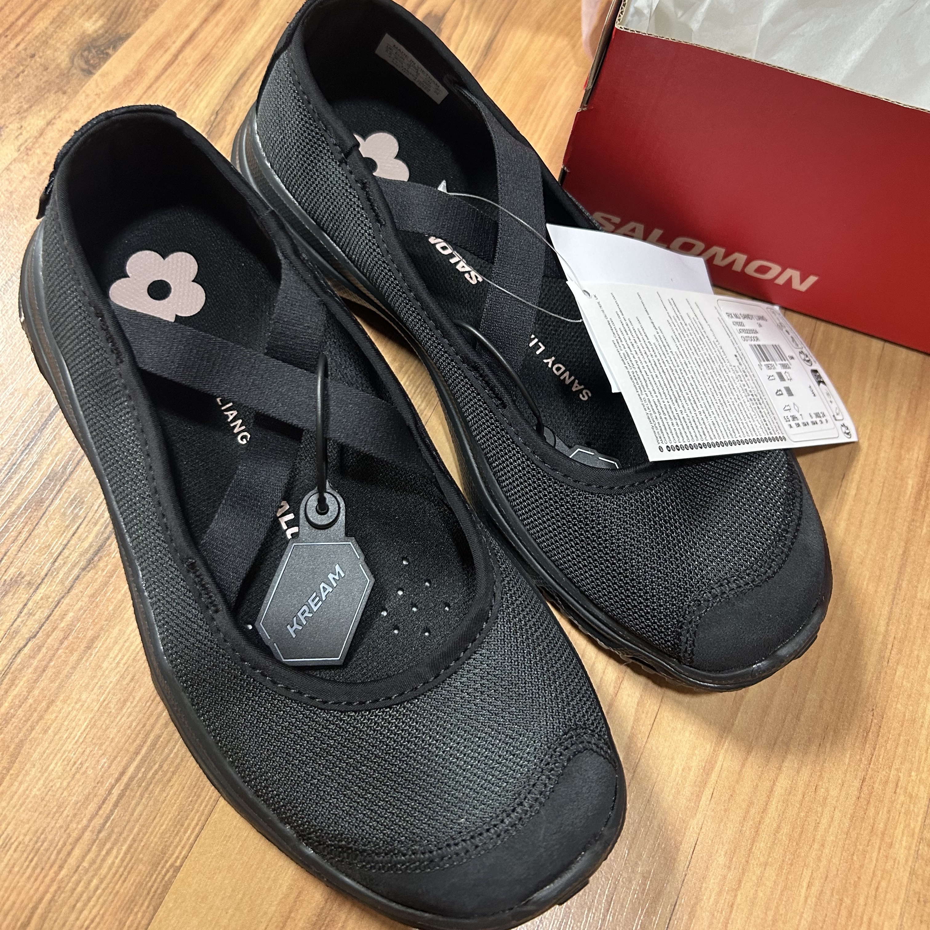 Salomon x Sandy Liang RX Marie Jeanne Black 착용 스타일