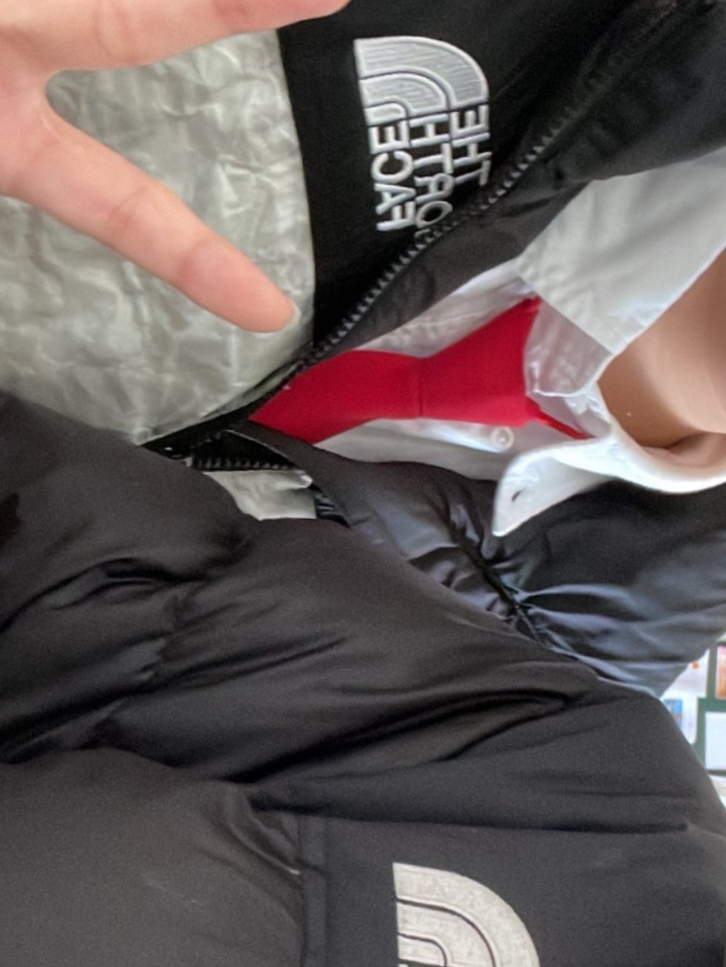 The North Face 1996 Eco Nuptse Jacket Black, Supreme x The North Face Paper Print Nuptse Jacket - 19FW 착용 스타일 - 1
