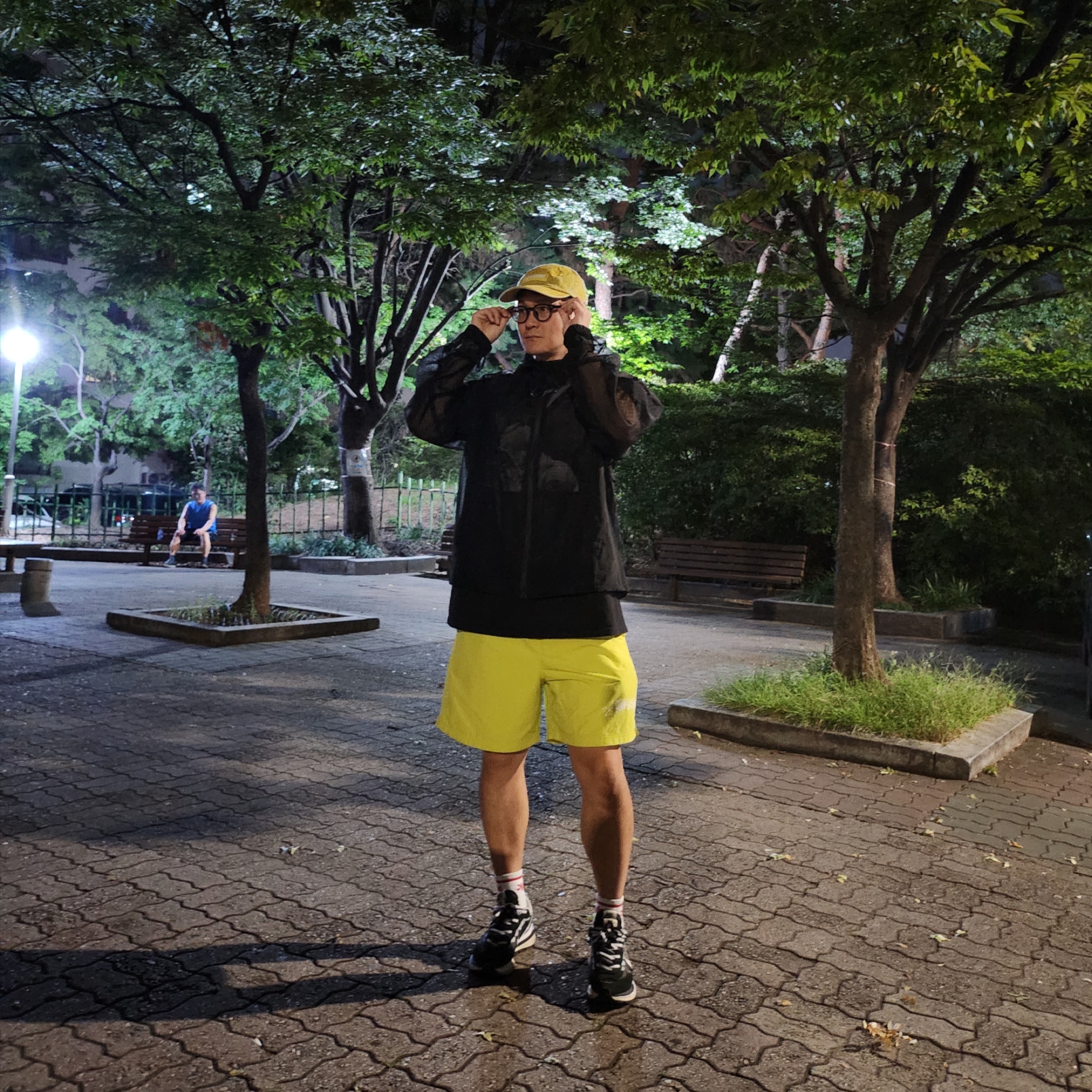 Stussy Beach Shell Transparent Ripstop Black, Stussy x Goldie Metalheadz 30 T-Shirt Black 착용 스타일 - 1