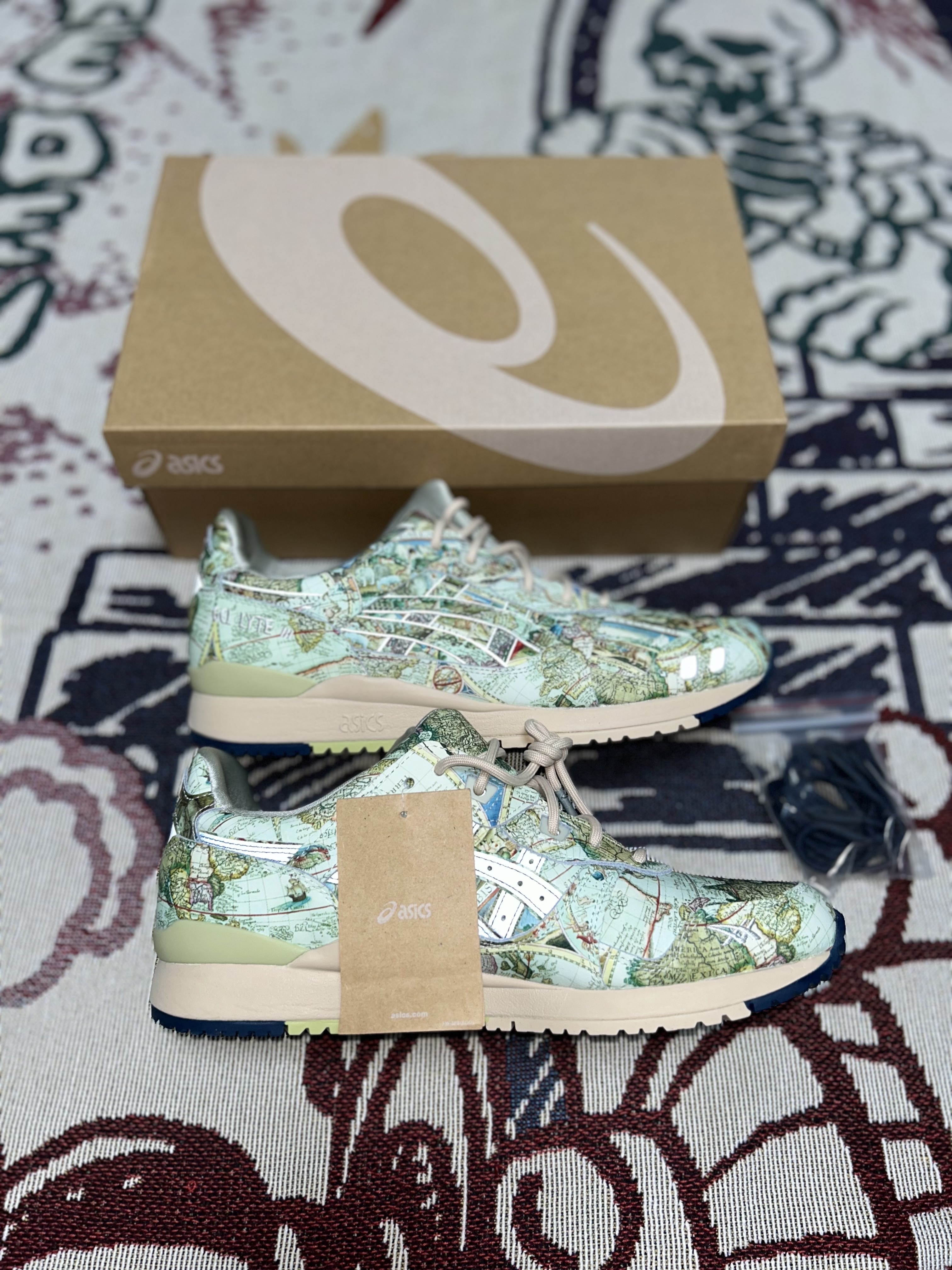 Asics x Atmos Gel-Lyte III Ice Green Midnight Blue 착용 스타일 - 1