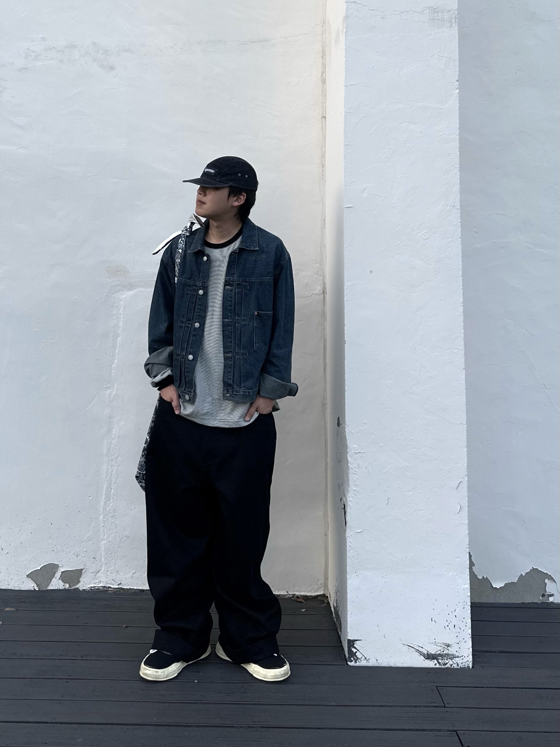 Supreme Corduroy Pocket Camp Cap Black - 24SS, Maison Mihara Yasuhiro Baker OG Sole Broken Suede Low-top Sneakers Black 착용 스타일 - 2