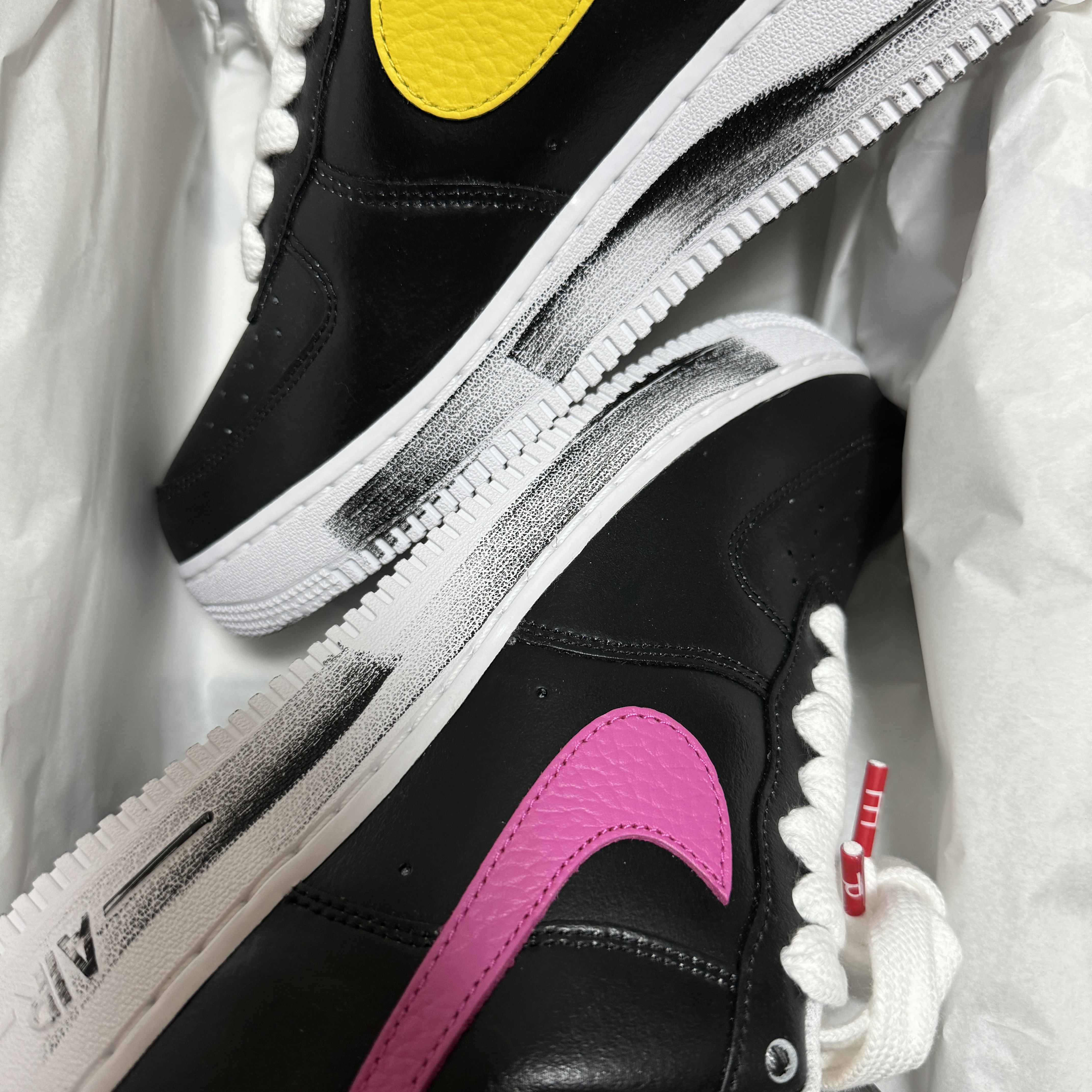 Nike x Peaceminusone Air Force 1 Low Para-Noise 3.0 Black and Multicolor 착용 스타일 - 2