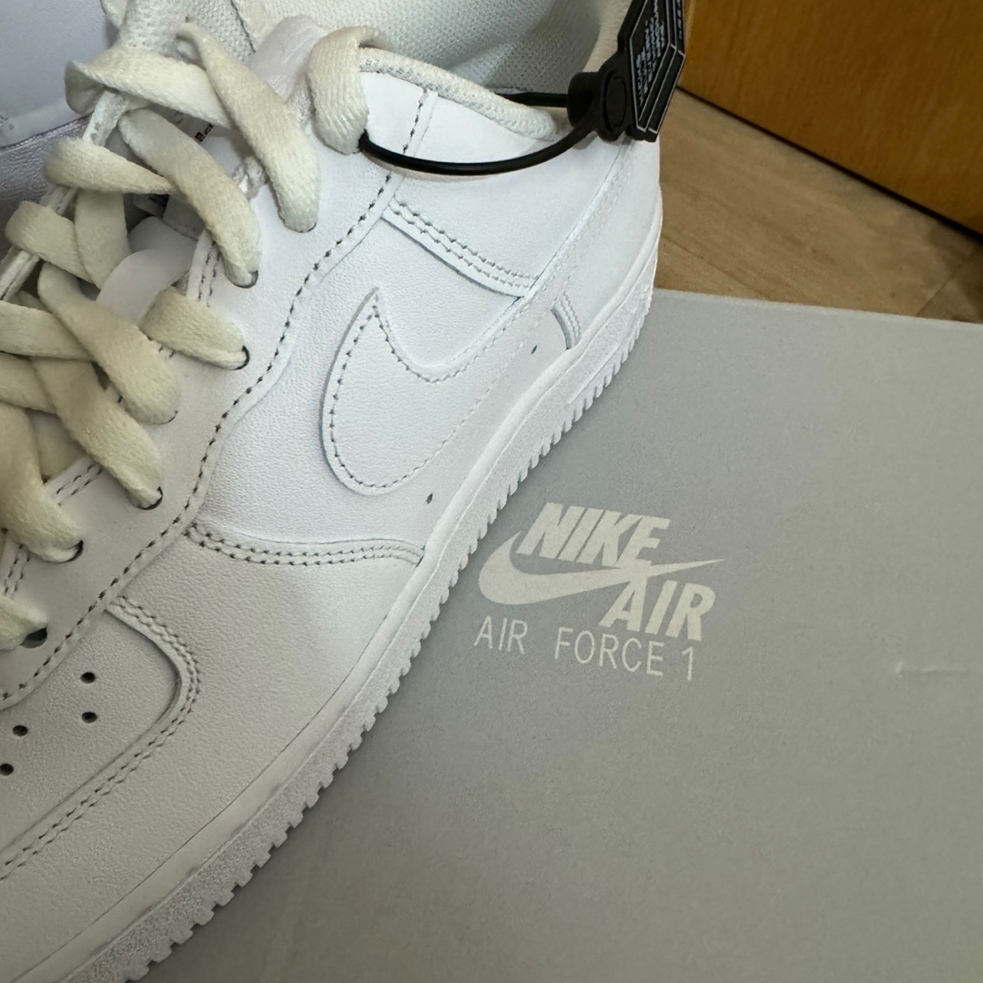 Nike Air Force 1 '07 Low White 착용 스타일 - 2