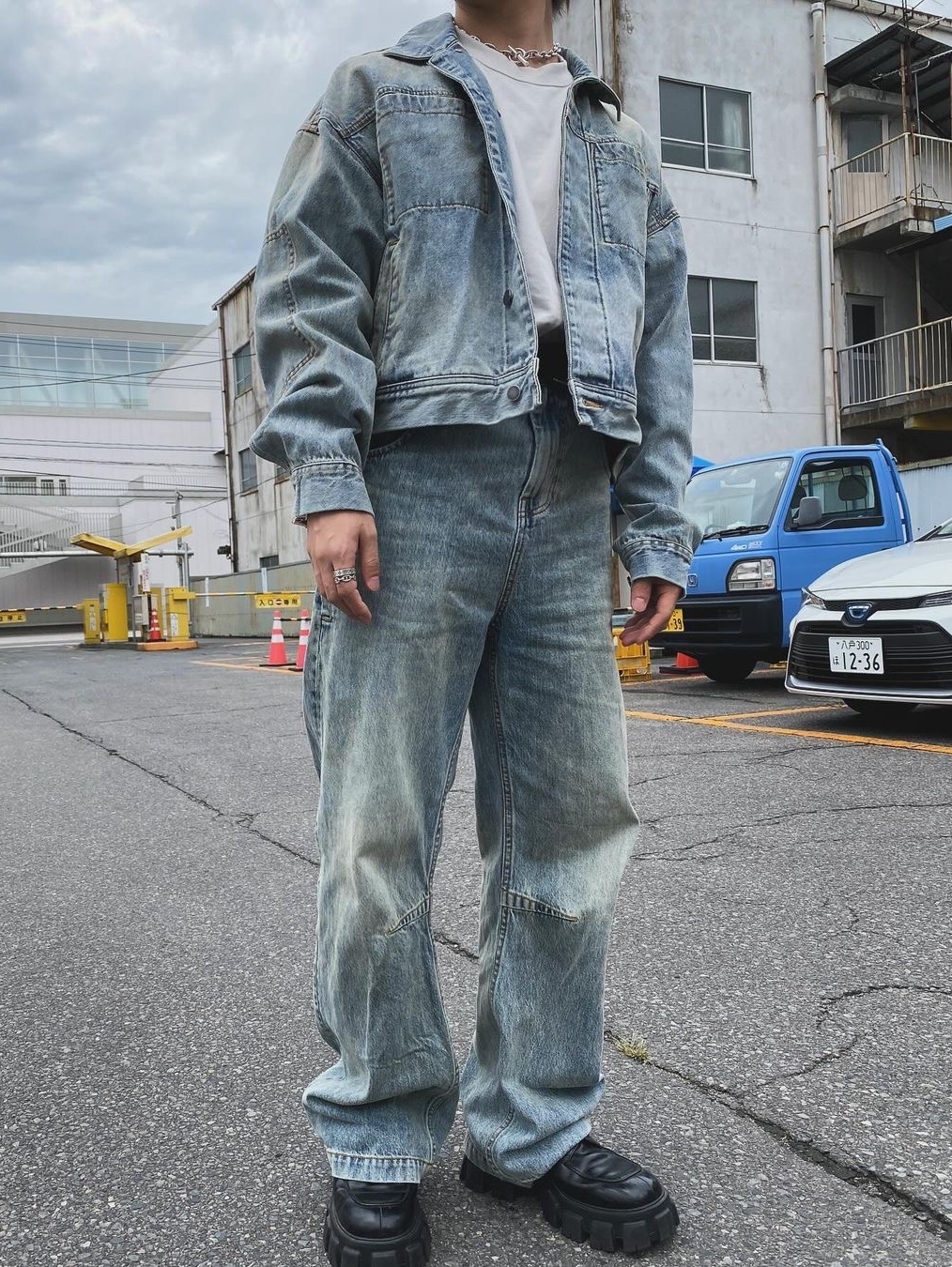 Entire Studios Gem Jeans Surface Wave - 24FW, Entire Studios Gem Denim Jacket Surface Wave - 24FW 착용 스타일