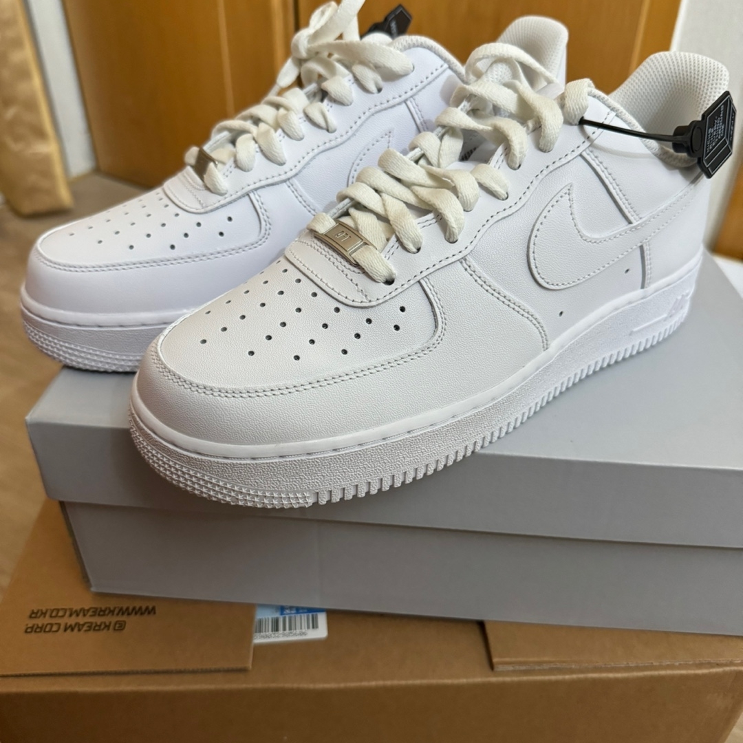 Nike Air Force 1 '07 Low White 착용 스타일 - 4