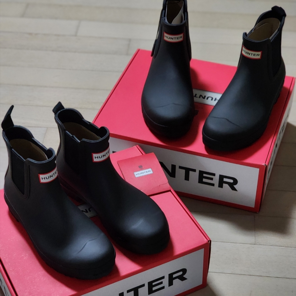 Hunter Original Chelsea Boots Black 착용 스타일