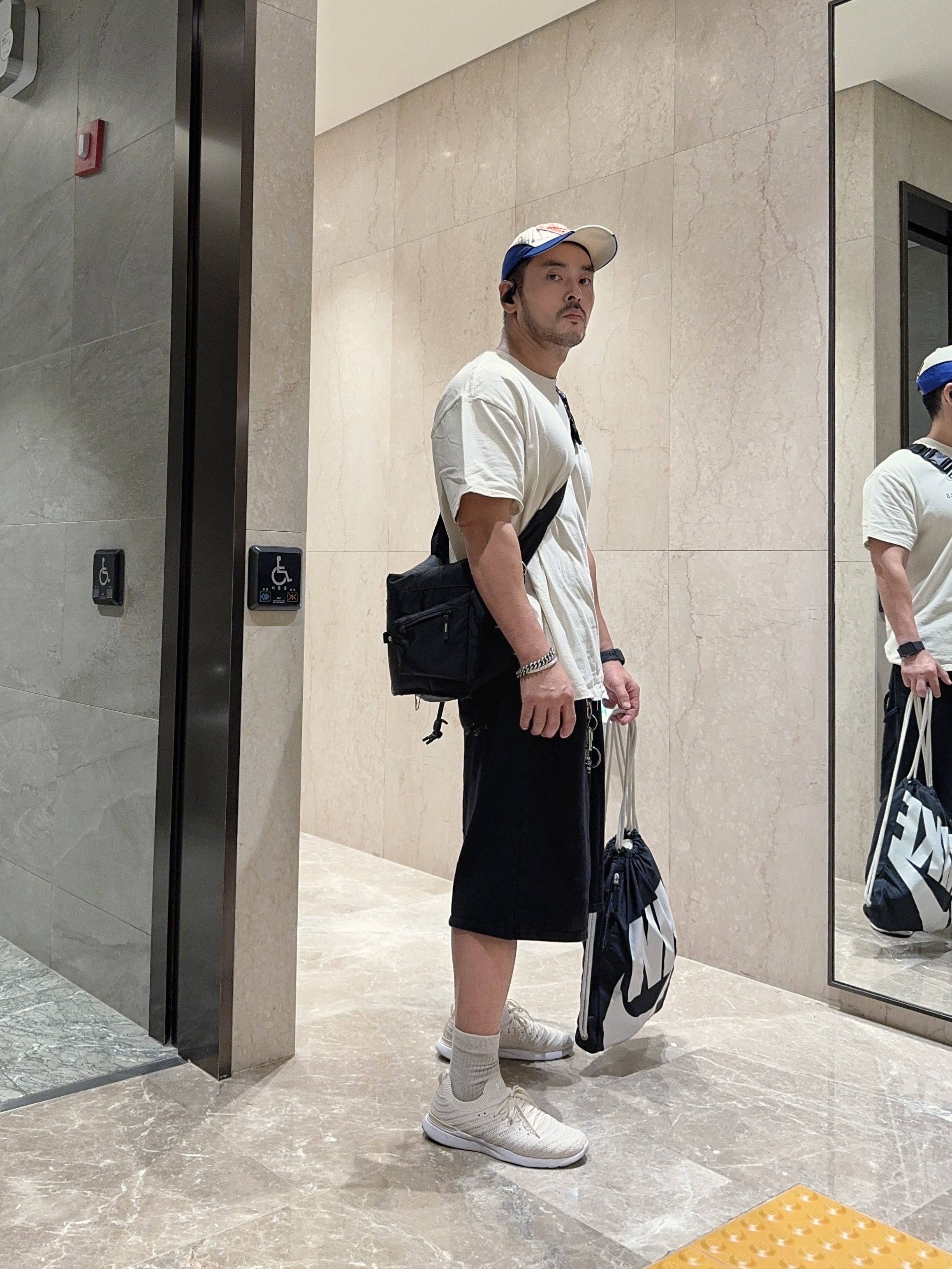 Diesel C-Pavel Logo Patches Baseball Cap White 착용 스타일 - 1