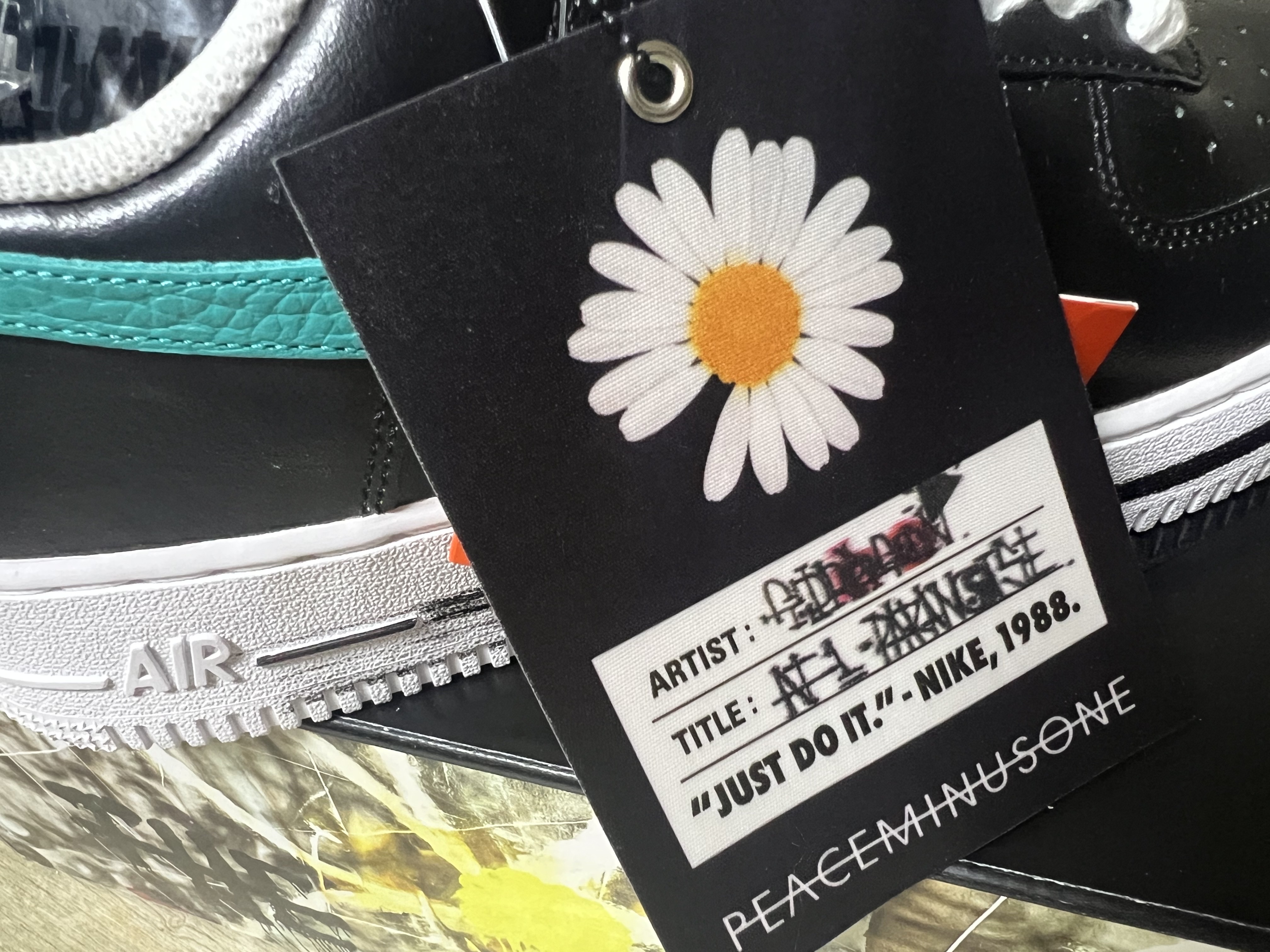 Nike x Peaceminusone Air Force 1 Low Para-Noise 3.0 Black and Multicolor 착용 스타일