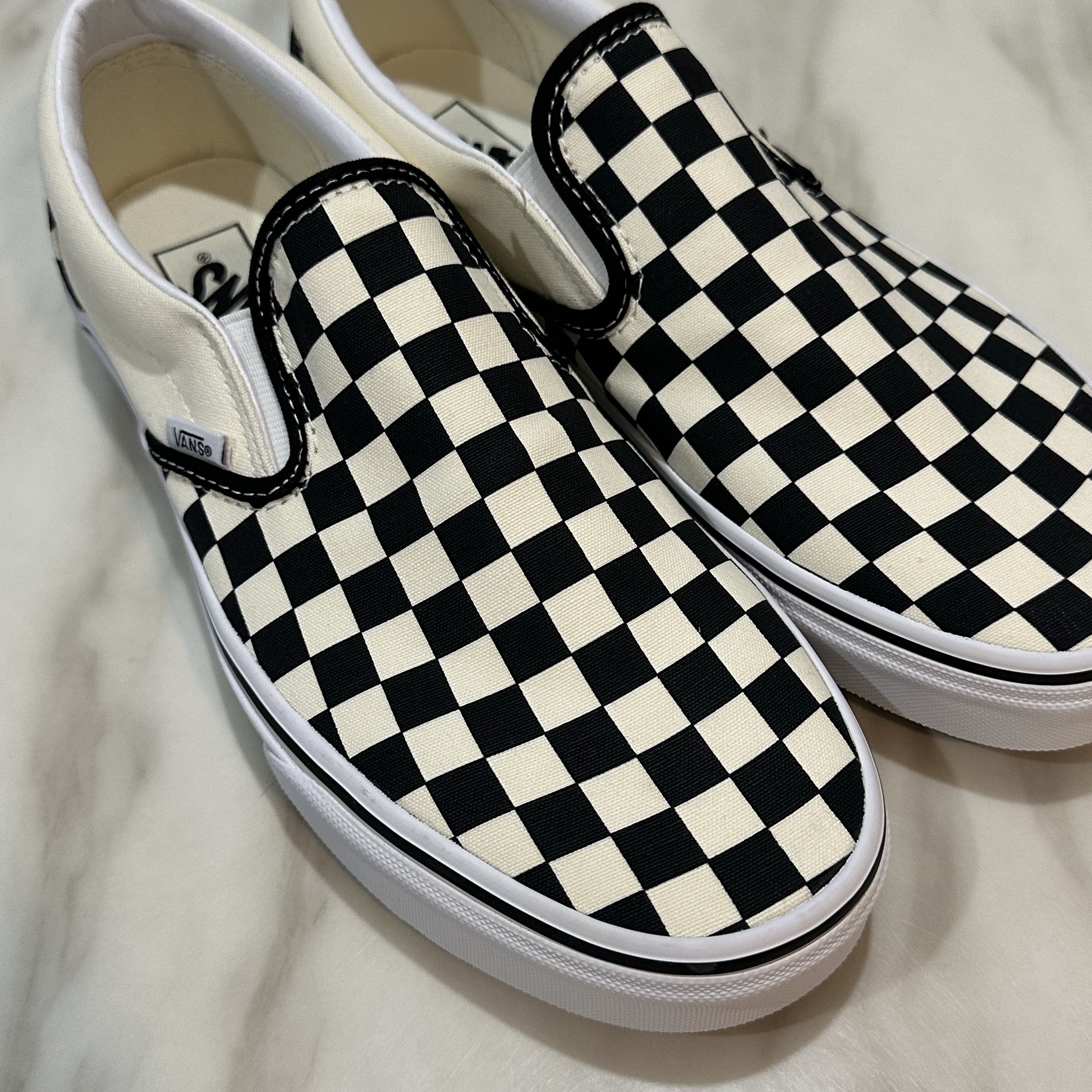 Vans Slip-On Checkerboard 착용 스타일