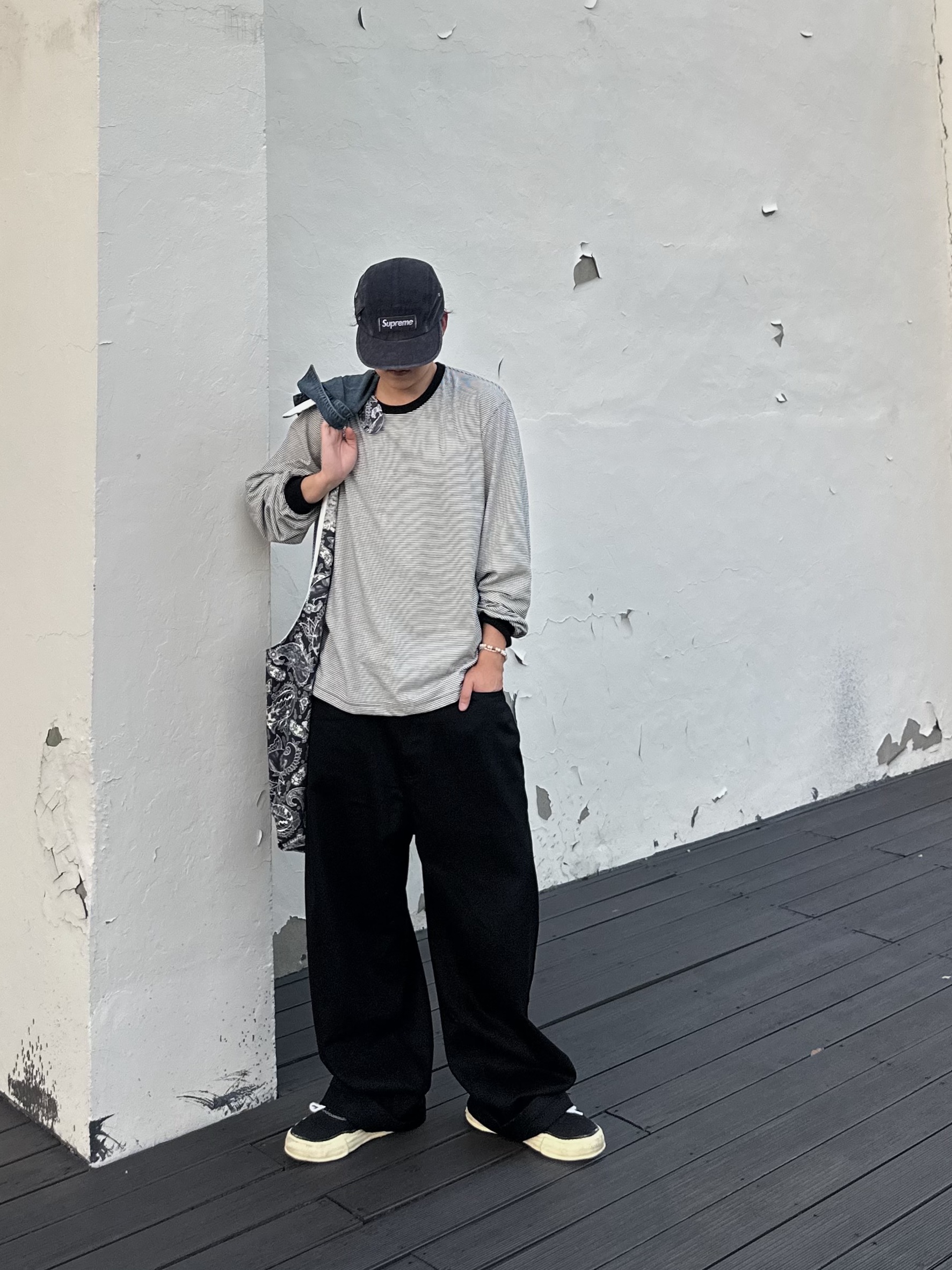 Supreme Corduroy Pocket Camp Cap Black - 24SS, Maison Mihara Yasuhiro Baker OG Sole Broken Suede Low-top Sneakers Black 착용 스타일 - 10