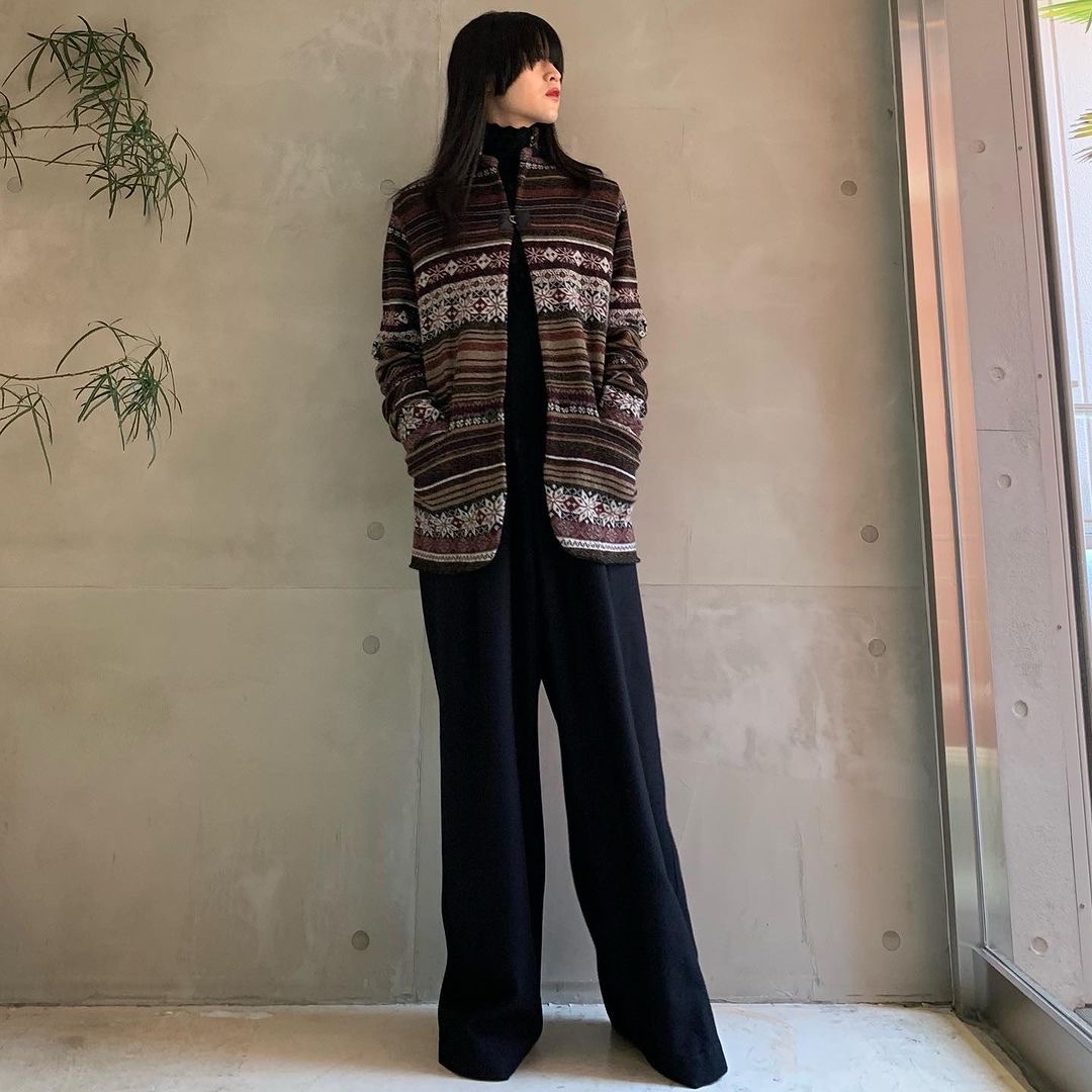 Kolor Beacon 24WBM-N01331 Cardigan Black - 24FW 착용 스타일
