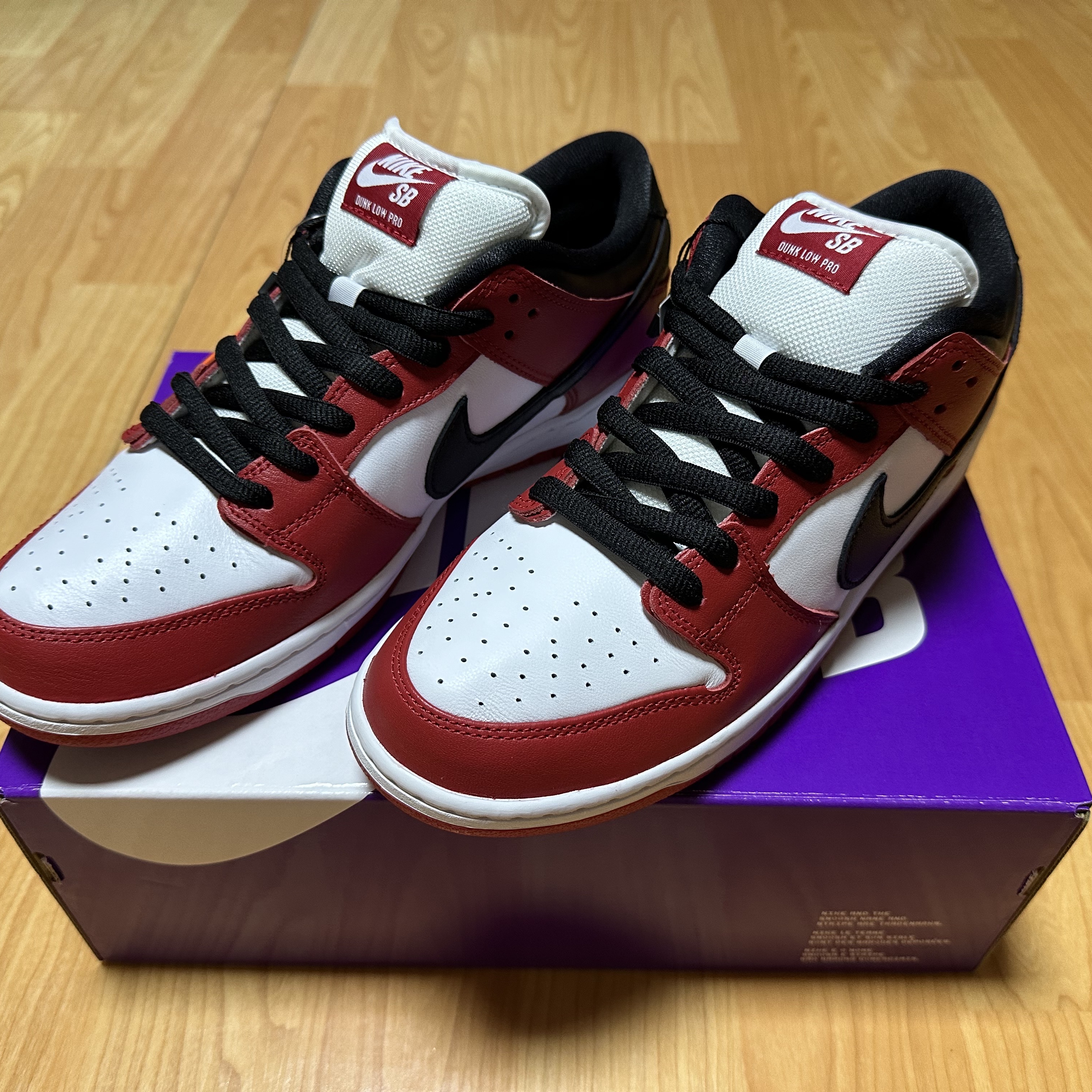 Nike SB Dunk Low Pro Chicago 착용 스타일