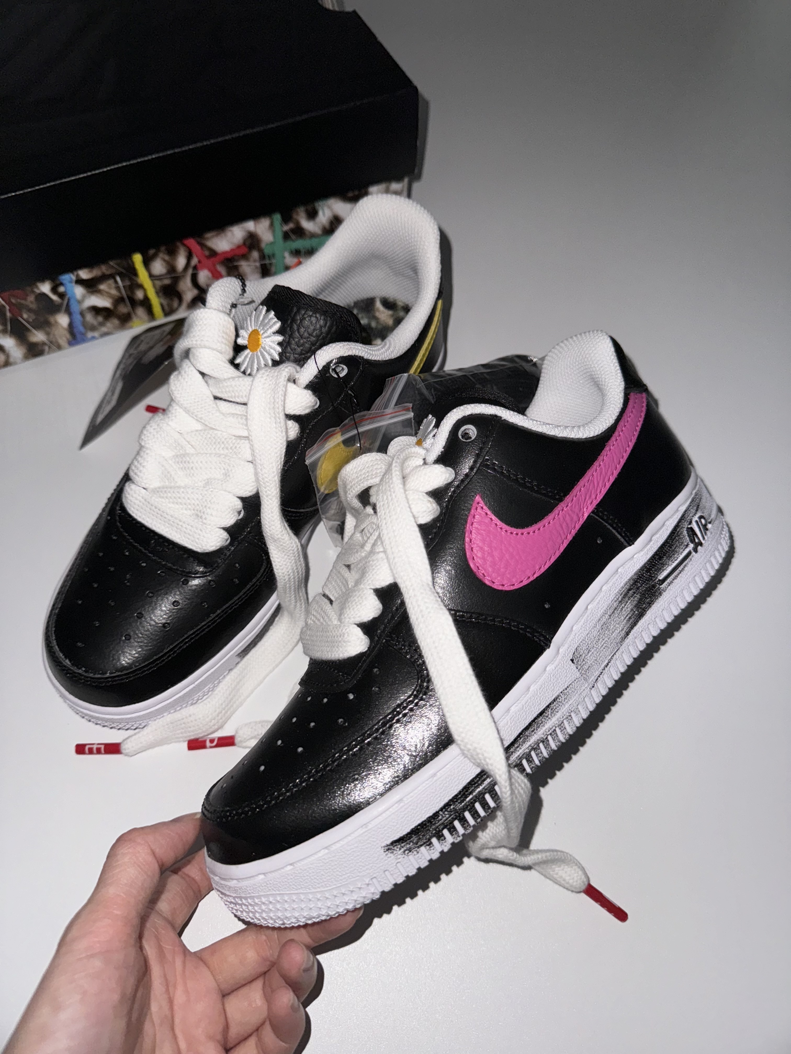 Nike x Peaceminusone Air Force 1 Low Para-Noise 3.0 Black and Multicolor, Wapworks Wide Safety Cargo Pants Black 착용 스타일 - 6