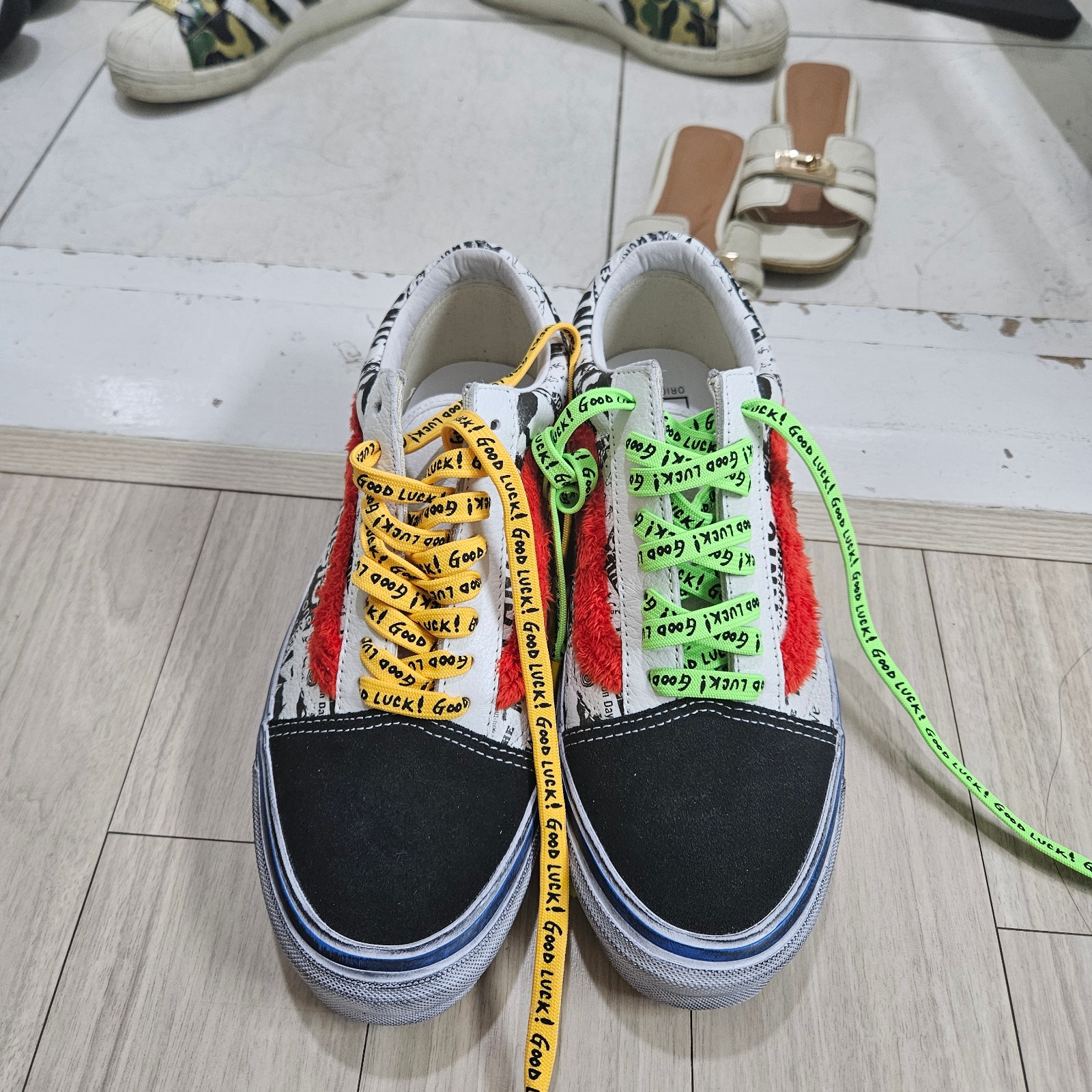 Vans Vault x Gallery Dept. OG Old Skool LX 착용 스타일