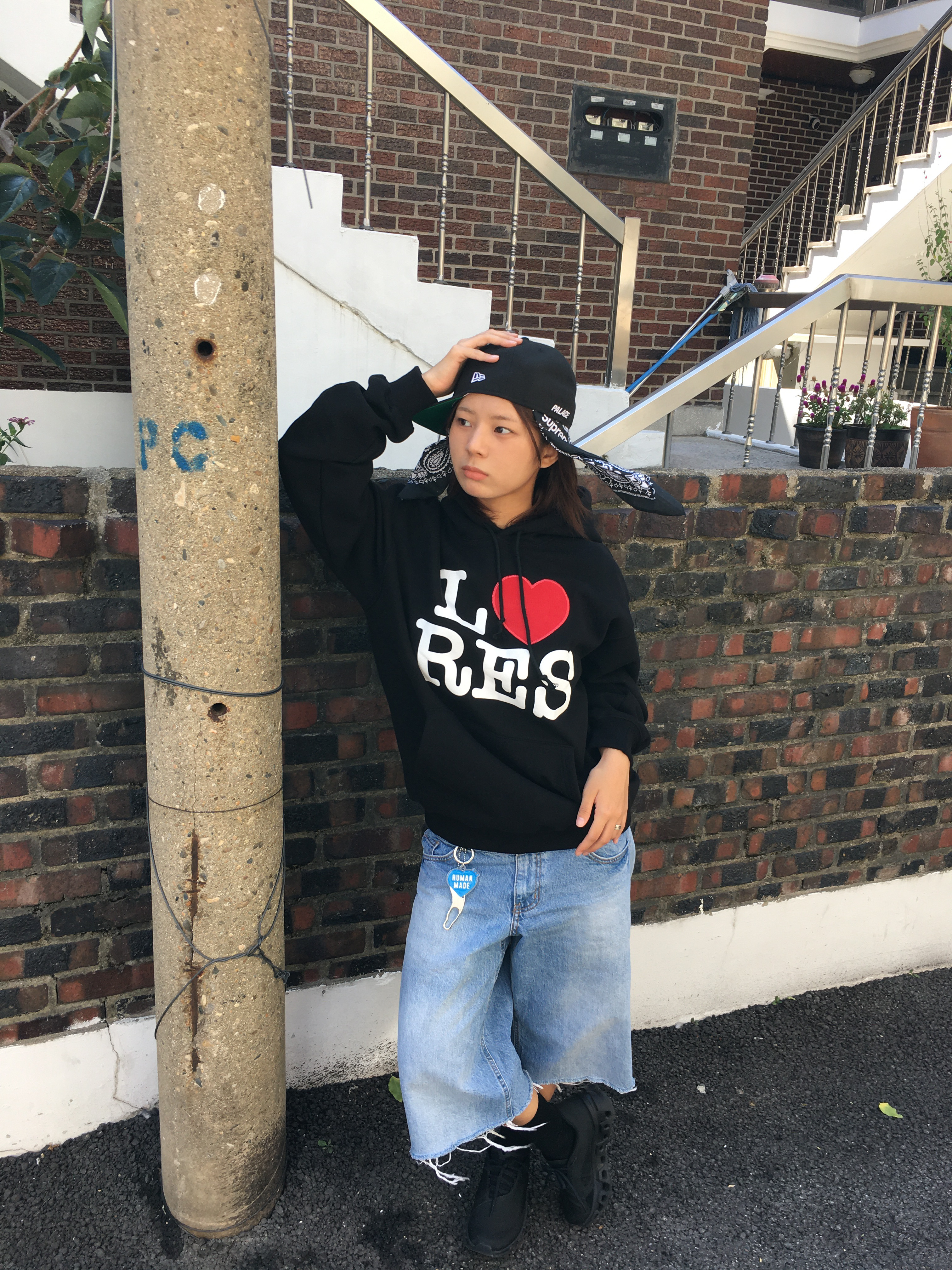 Supreme Hav-A-Hank Bandanas Multicolor (Set of 3) - 24SS, Palace Dragon P New Era LP 59Fifty Black - 24SS 착용 스타일