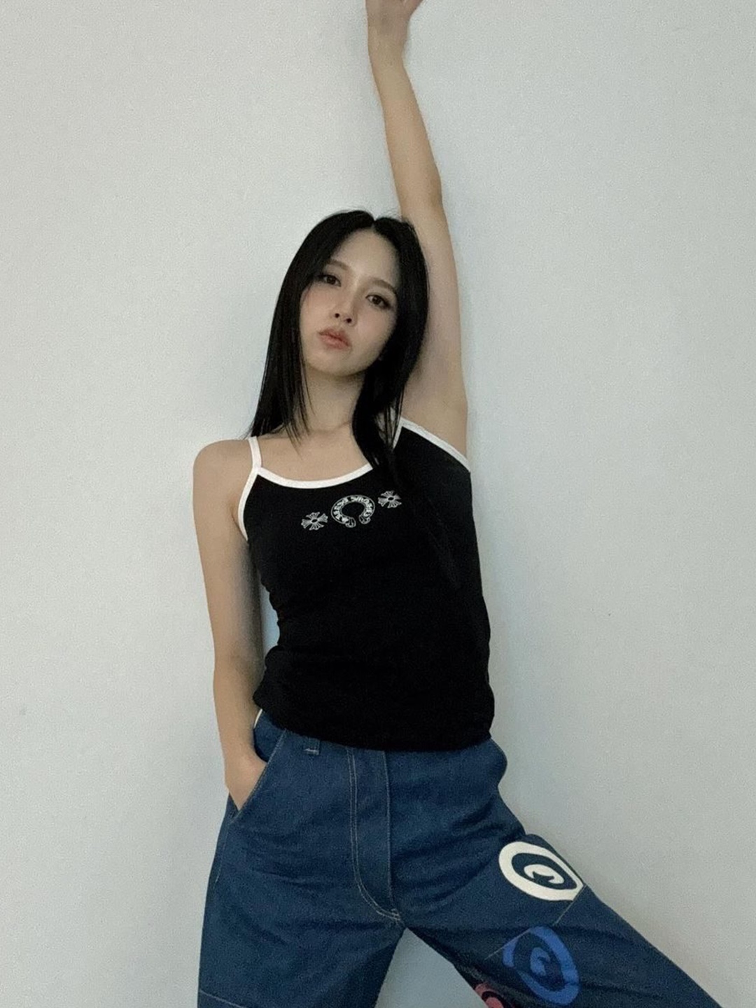 여돌들 애정템! 크롬하츠✝️ | KREAM