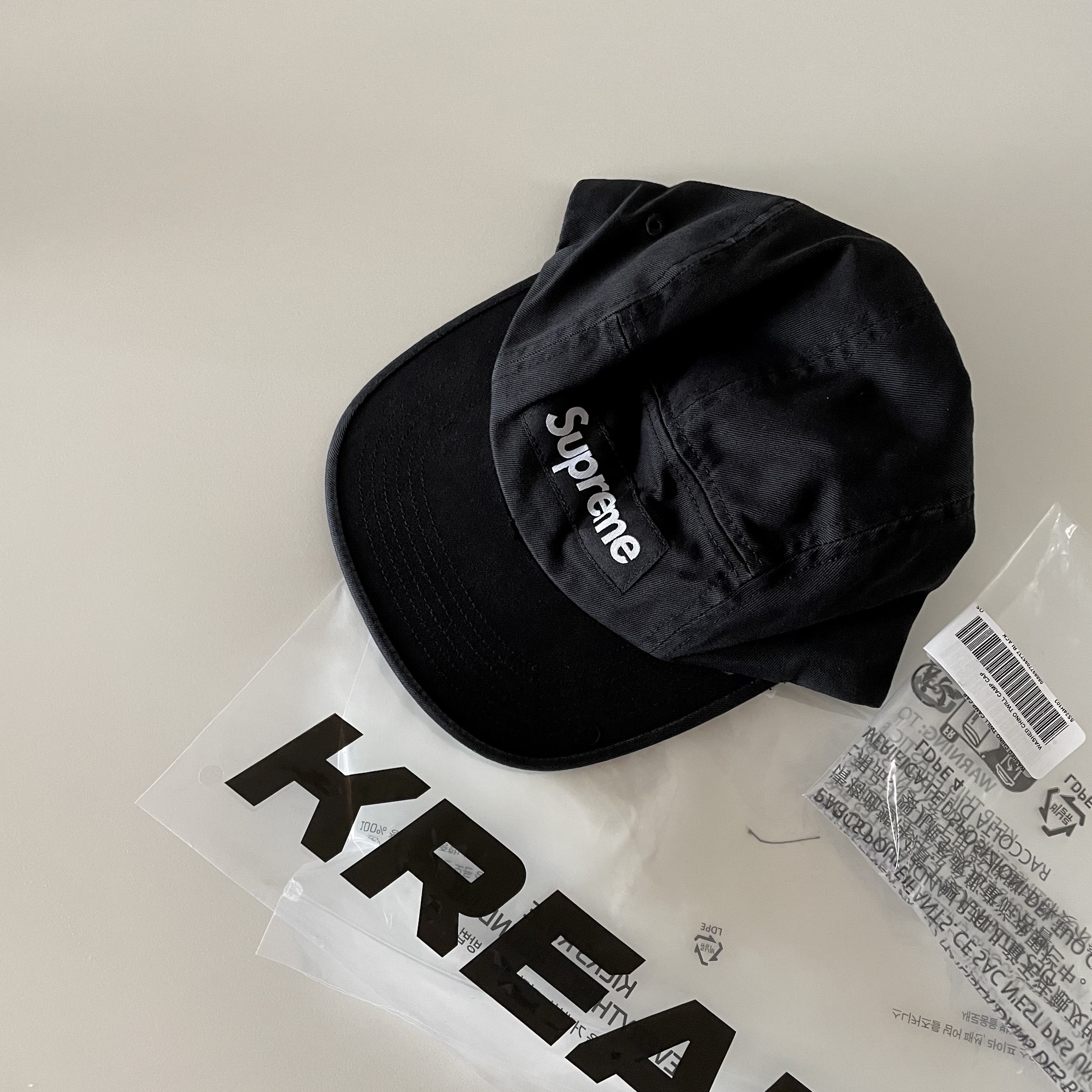 Supreme Washed Chino Twill Camp Cap Black - 24SS 착용 스타일