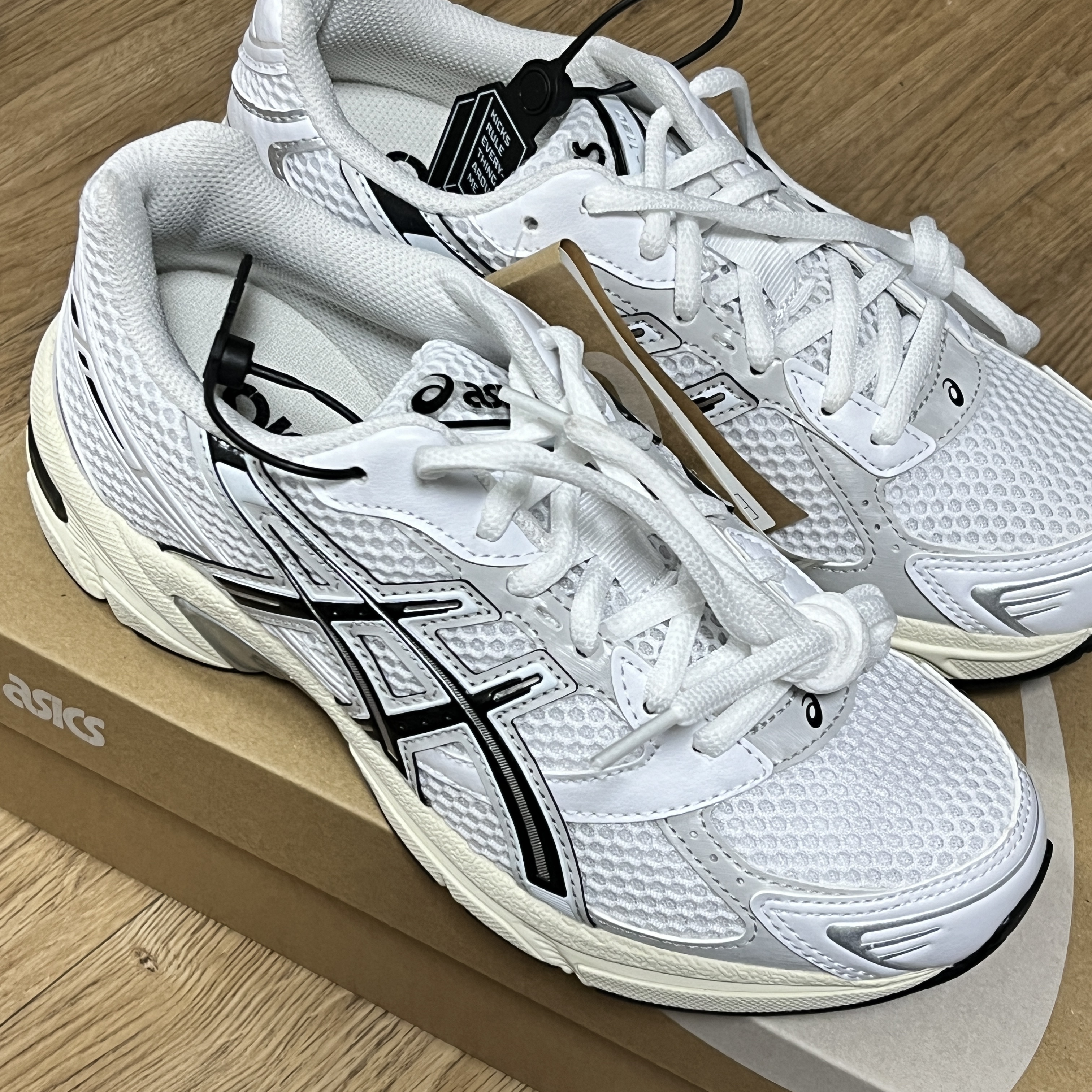 Asics Gel-1130 White Cloud Grey 착용 스타일 - 1