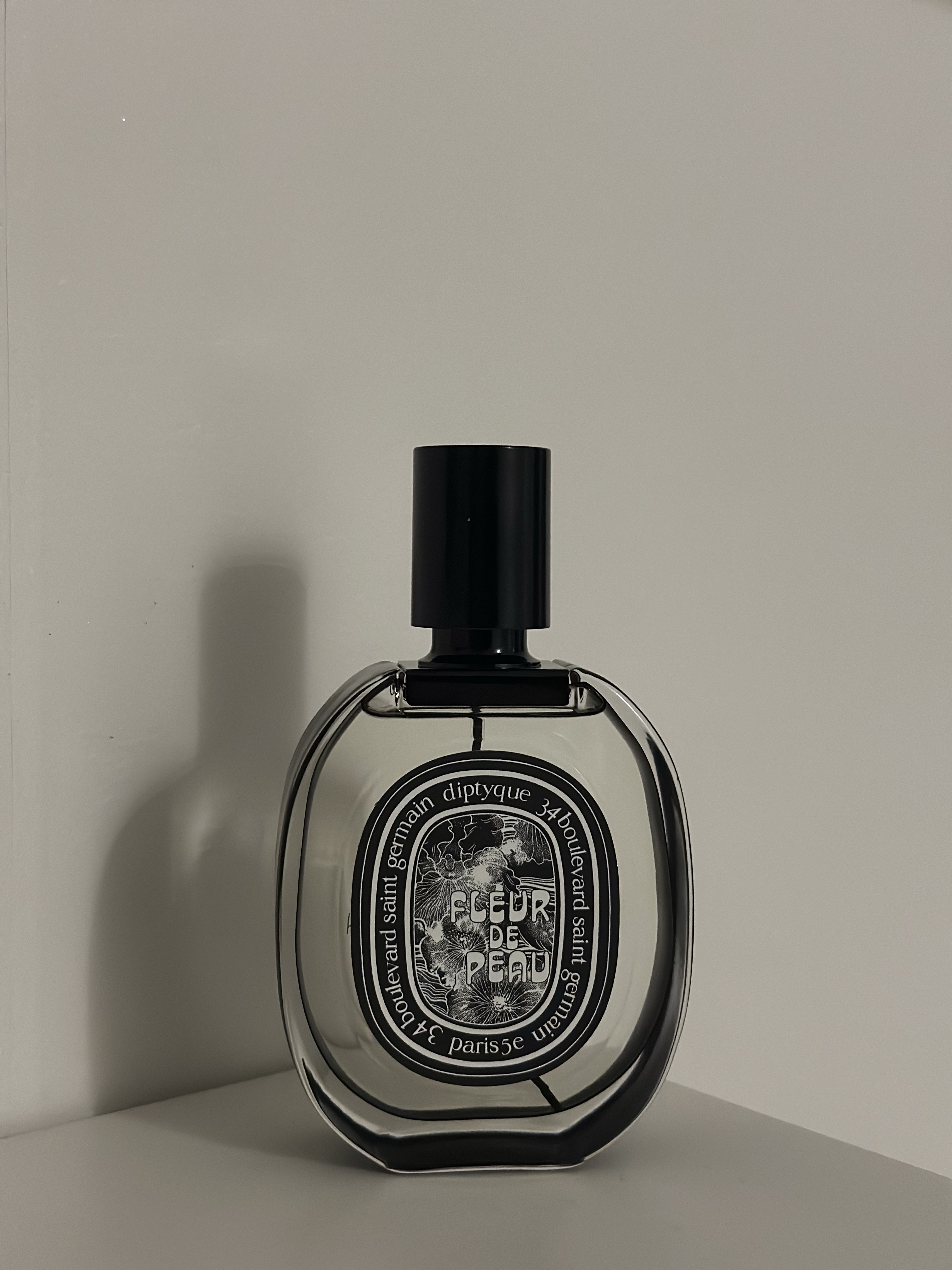 Diptyque Fleur De Peau Eau De Parfum 75ml 착용 스타일