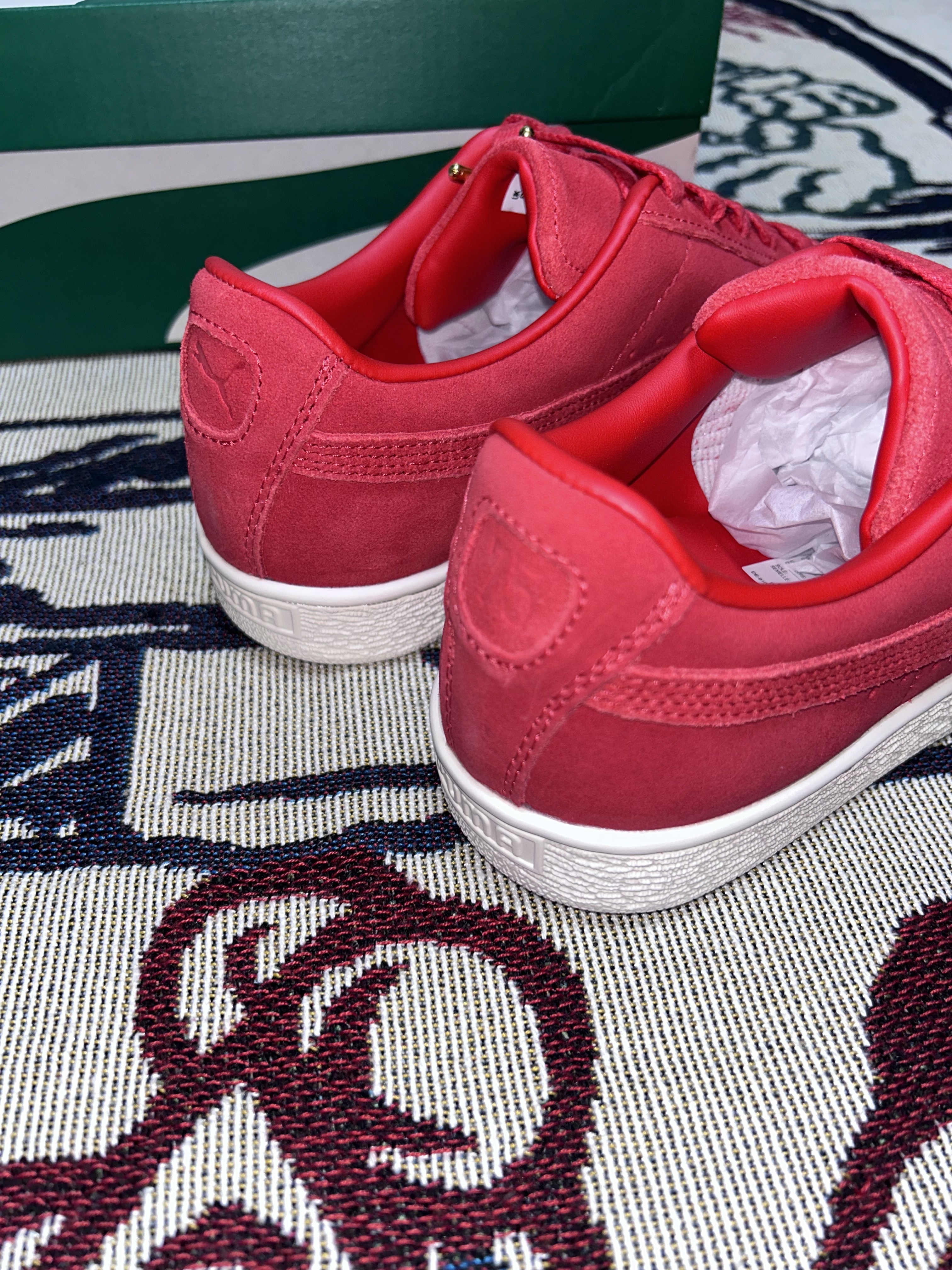 Puma Suede Classic 75th Anniversary Red 착용 스타일 - 6