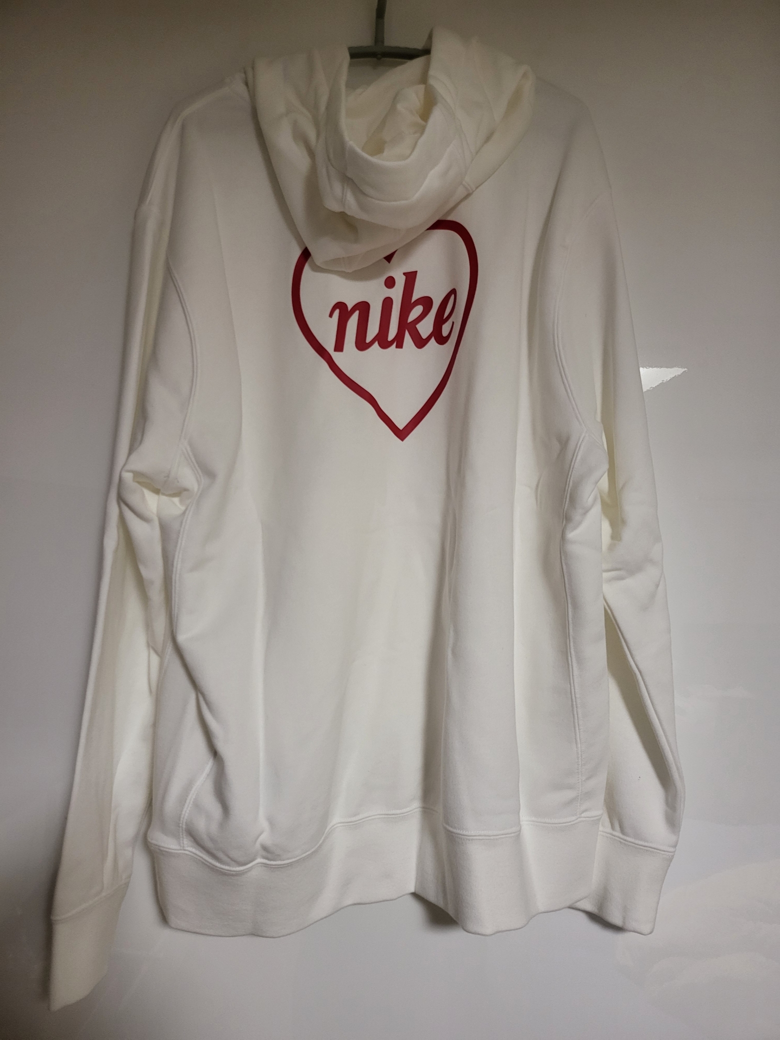 Nike Club French Terry Pullover Hoodie White University Red - Asia 착용 스타일 - 2