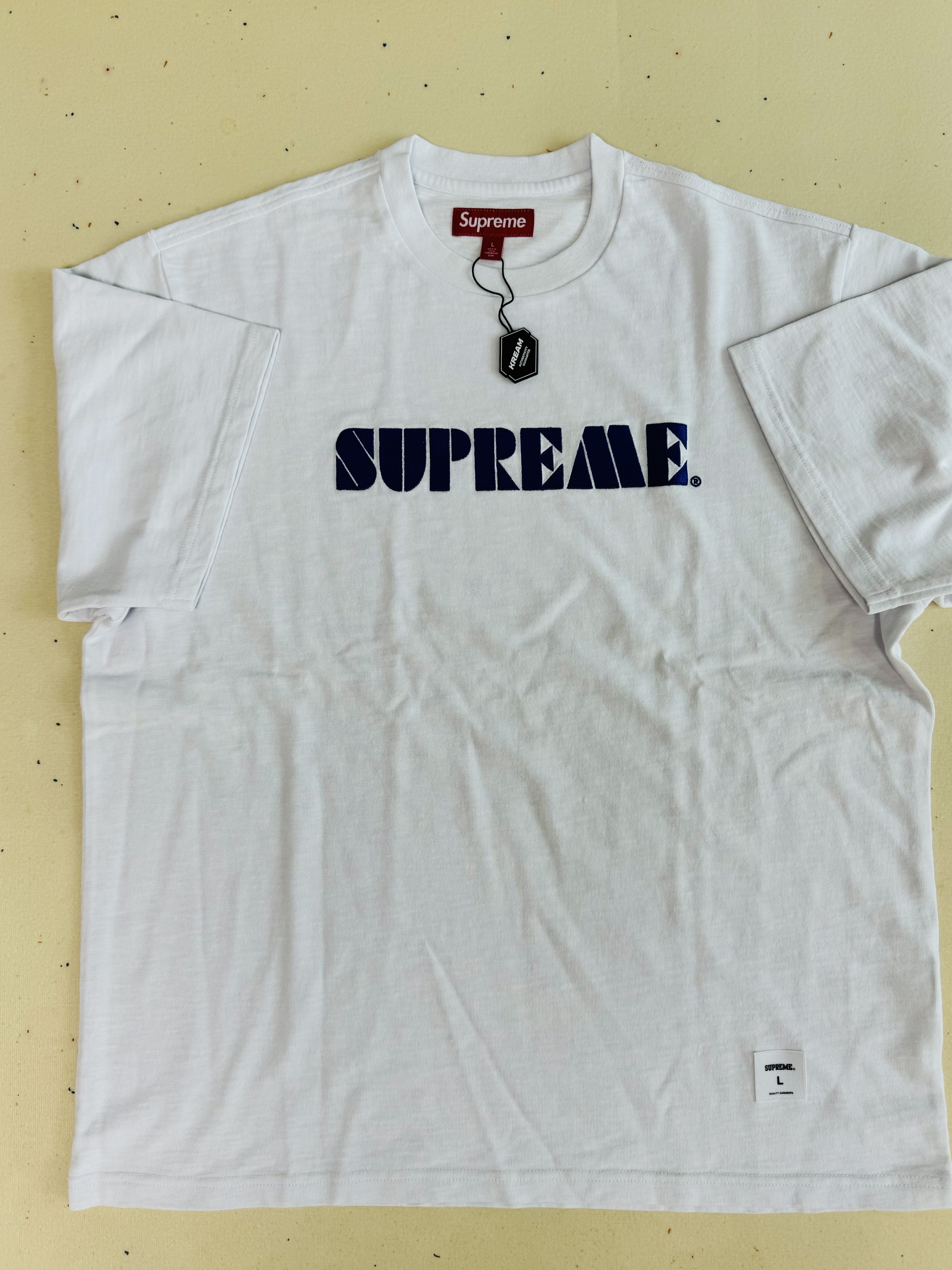 Supreme Stencil Embroidered S/S Top White - 24SS 착용 스타일 - 1