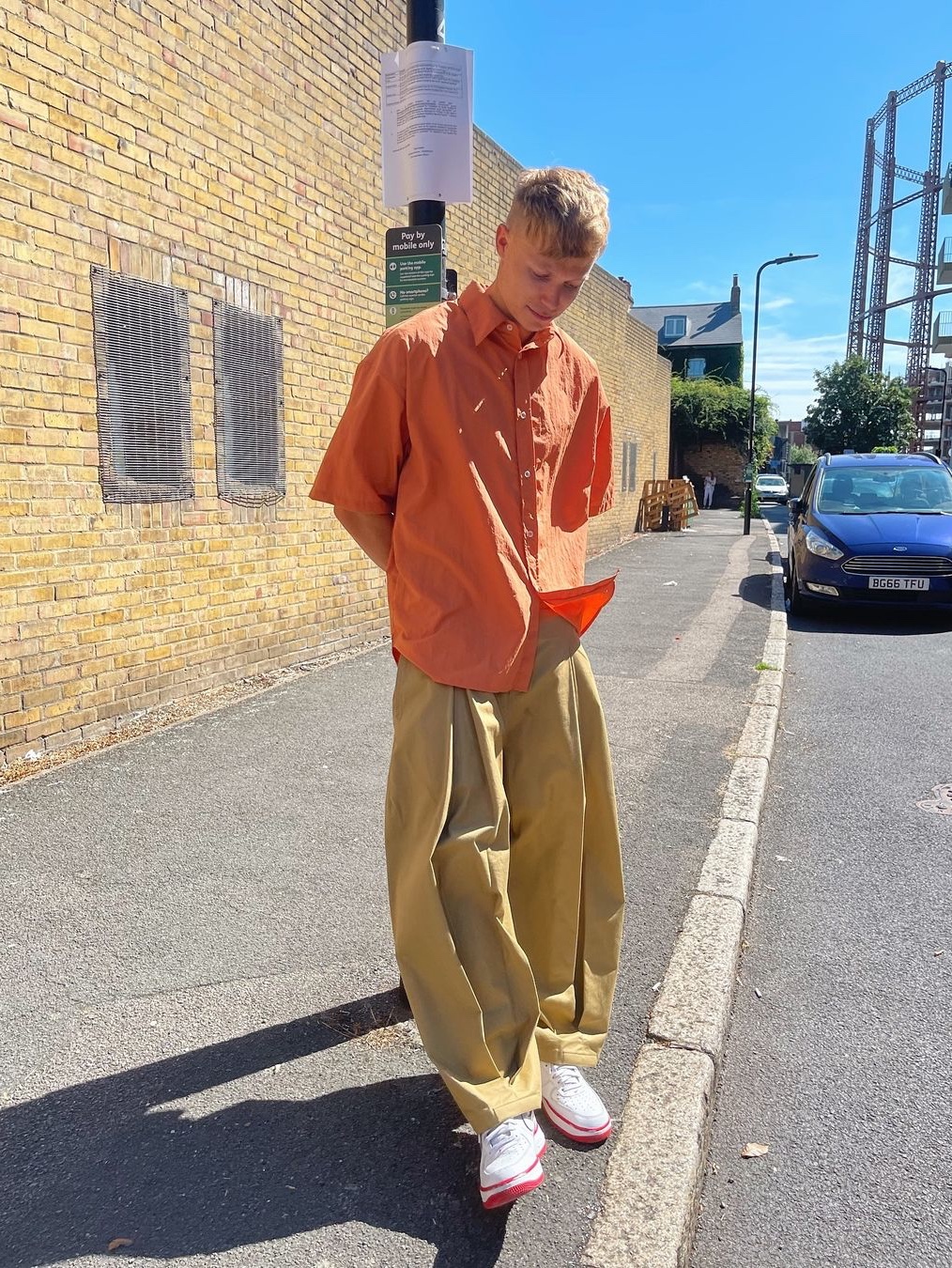 Sage Nation Box Pleat Trouser Sand - 24FW 착용 스타일