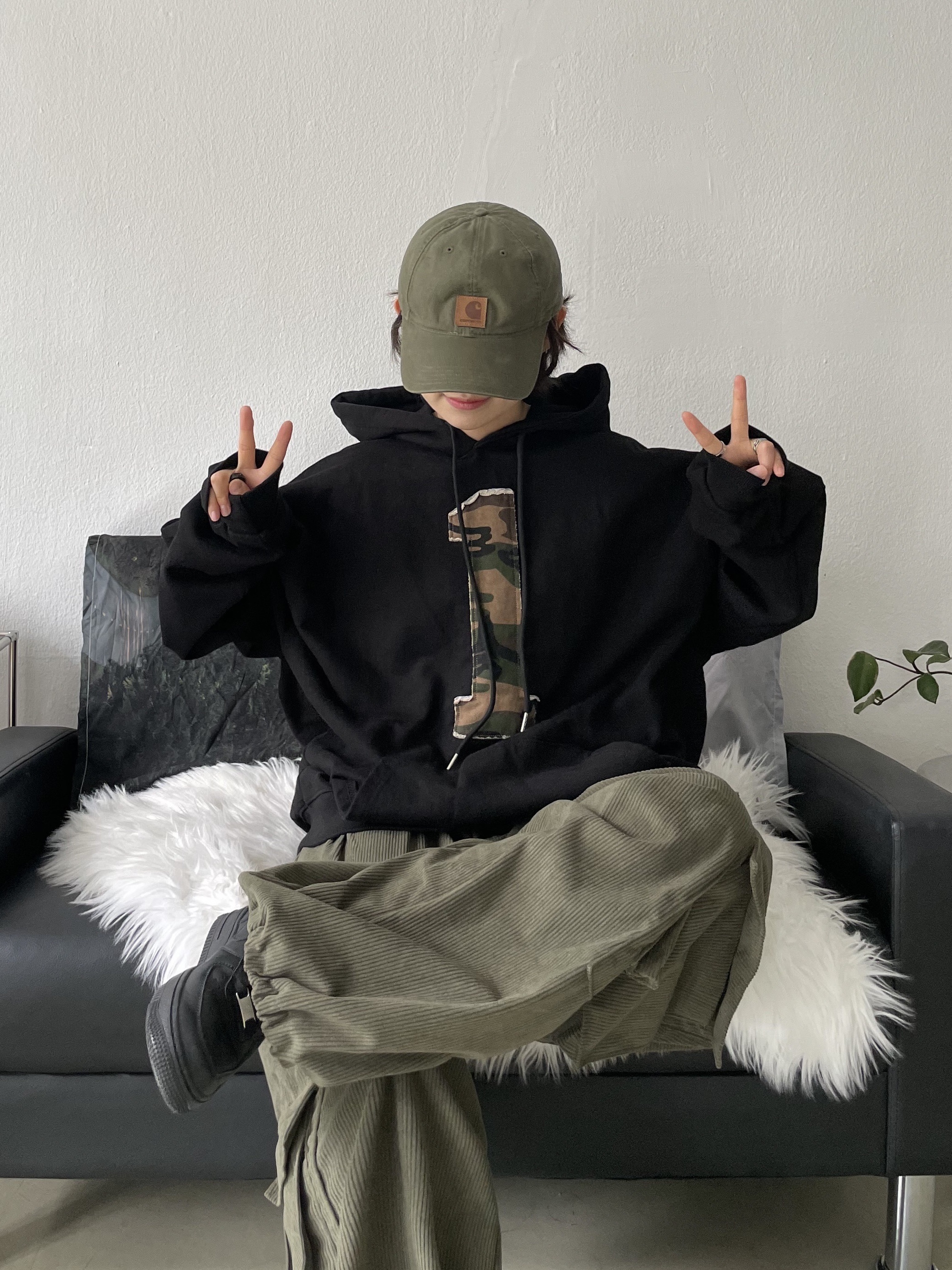 Carhartt Canvas Cap Army Green, (W) Nike Air Force 1 '07 Low Triple Black 착용 스타일 - 7