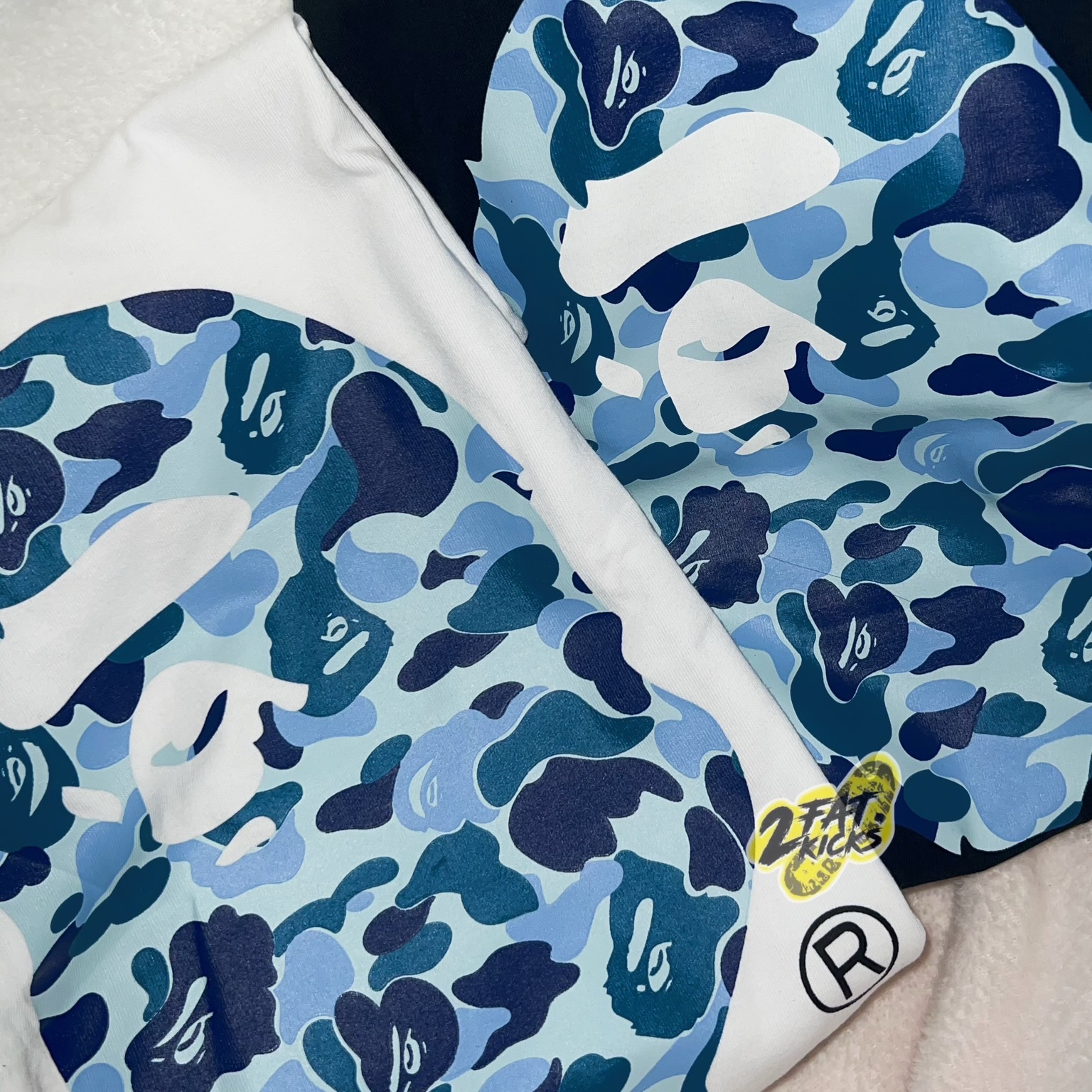 BAPE ABC Camo By Bathing Ape T-Shirt Black Blue, BAPE ABC Camo By Bathing Ape T-Shirt White Blue 착용 스타일 - 3