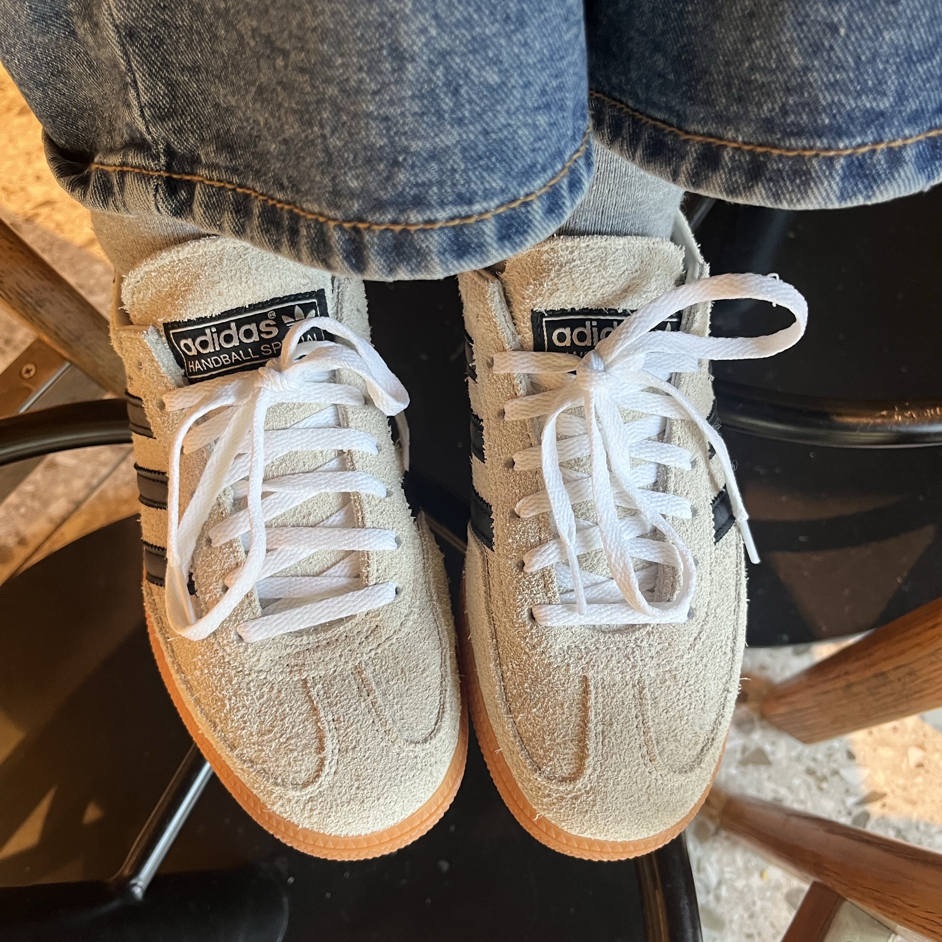 (W) Adidas Spezial Handball Aluminium Core Black 착용 스타일