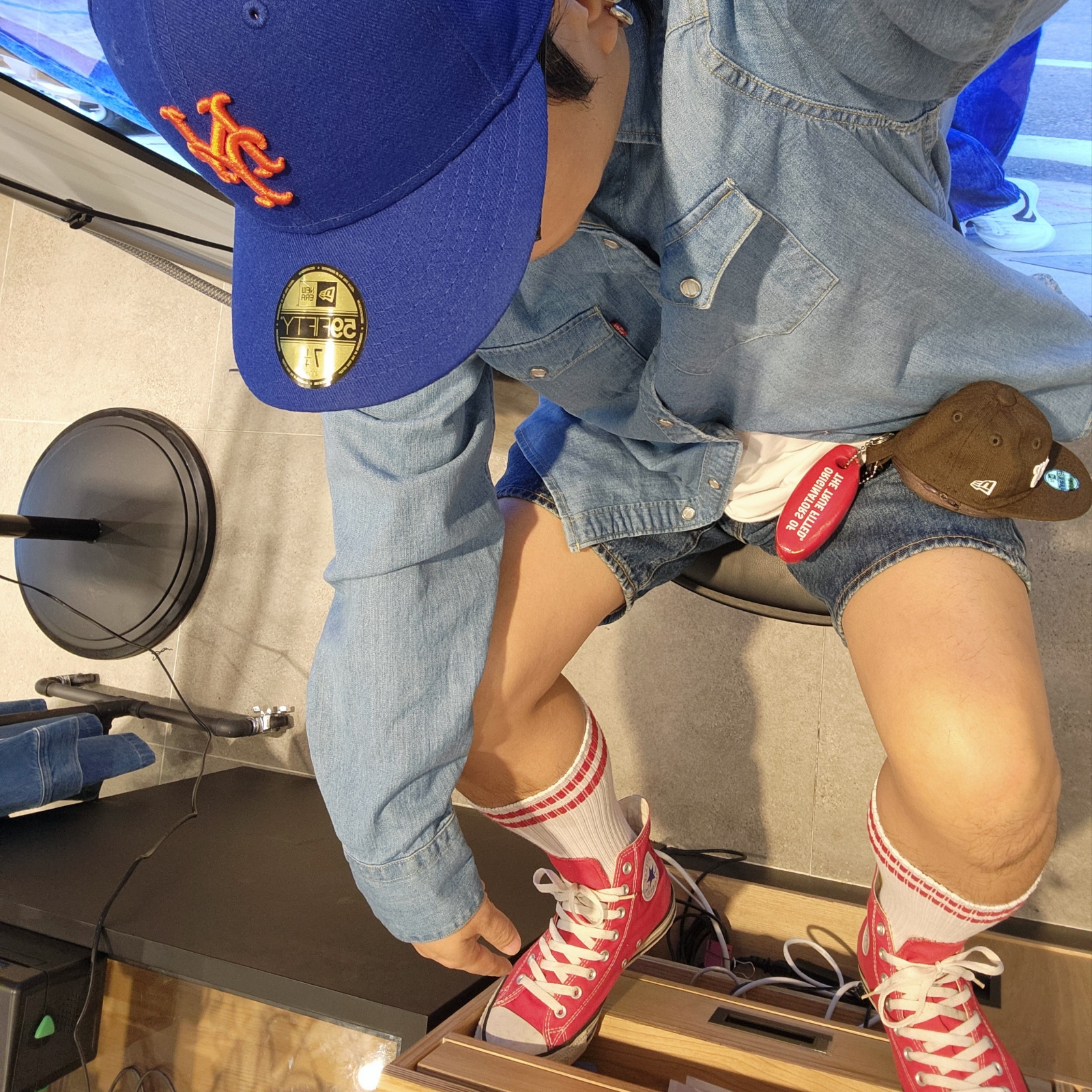 Converse Chuck Taylor All Star Core High Red 착용 스타일