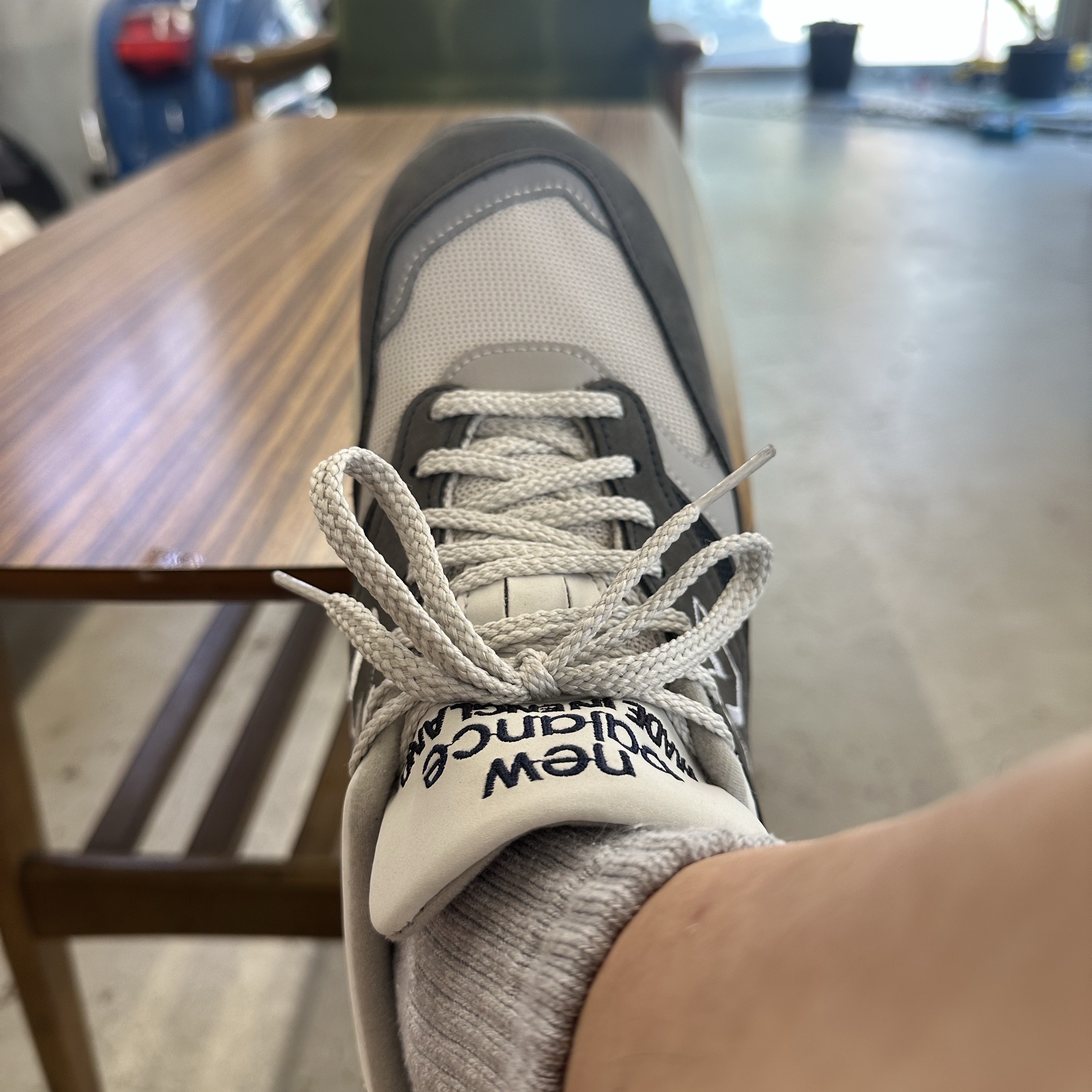 New Balance 1500 Made in UK 35th Anniversary Grey 착용 스타일 - 2
