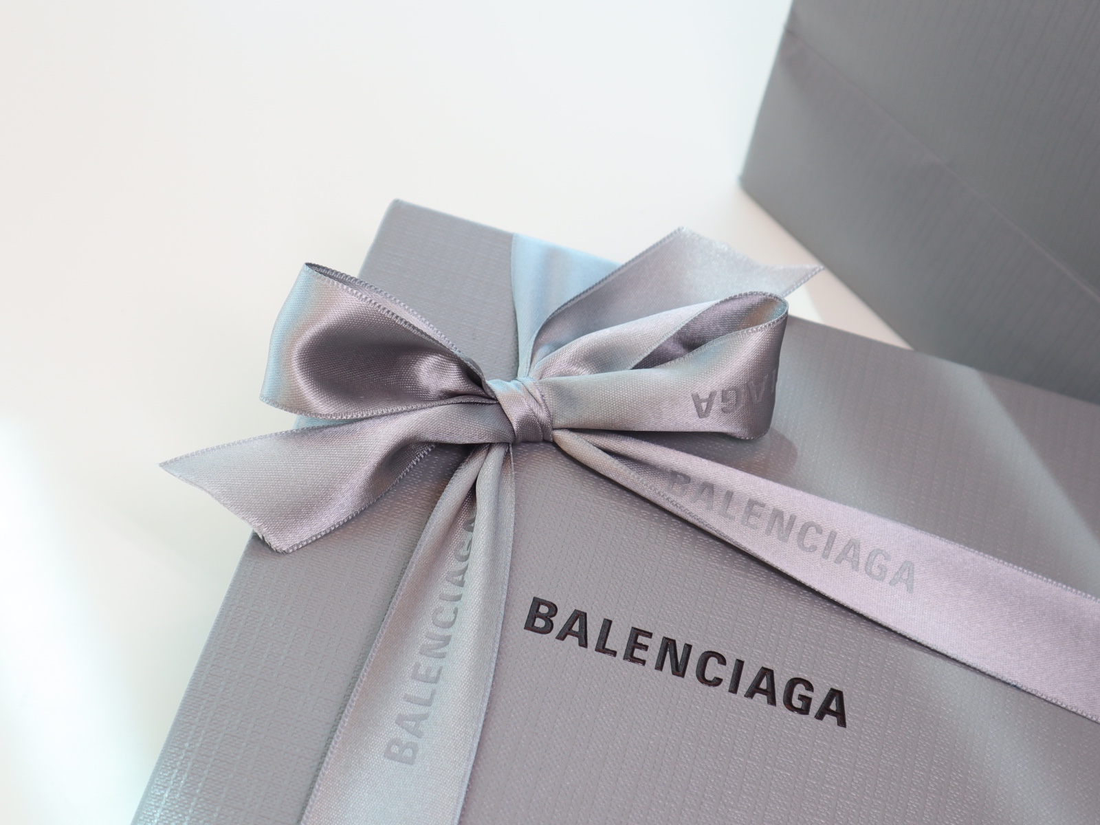(W) Balenciaga BB Thin Belt Black, (W) Balenciaga BB Thin Belt Black 착용 스타일 - 5